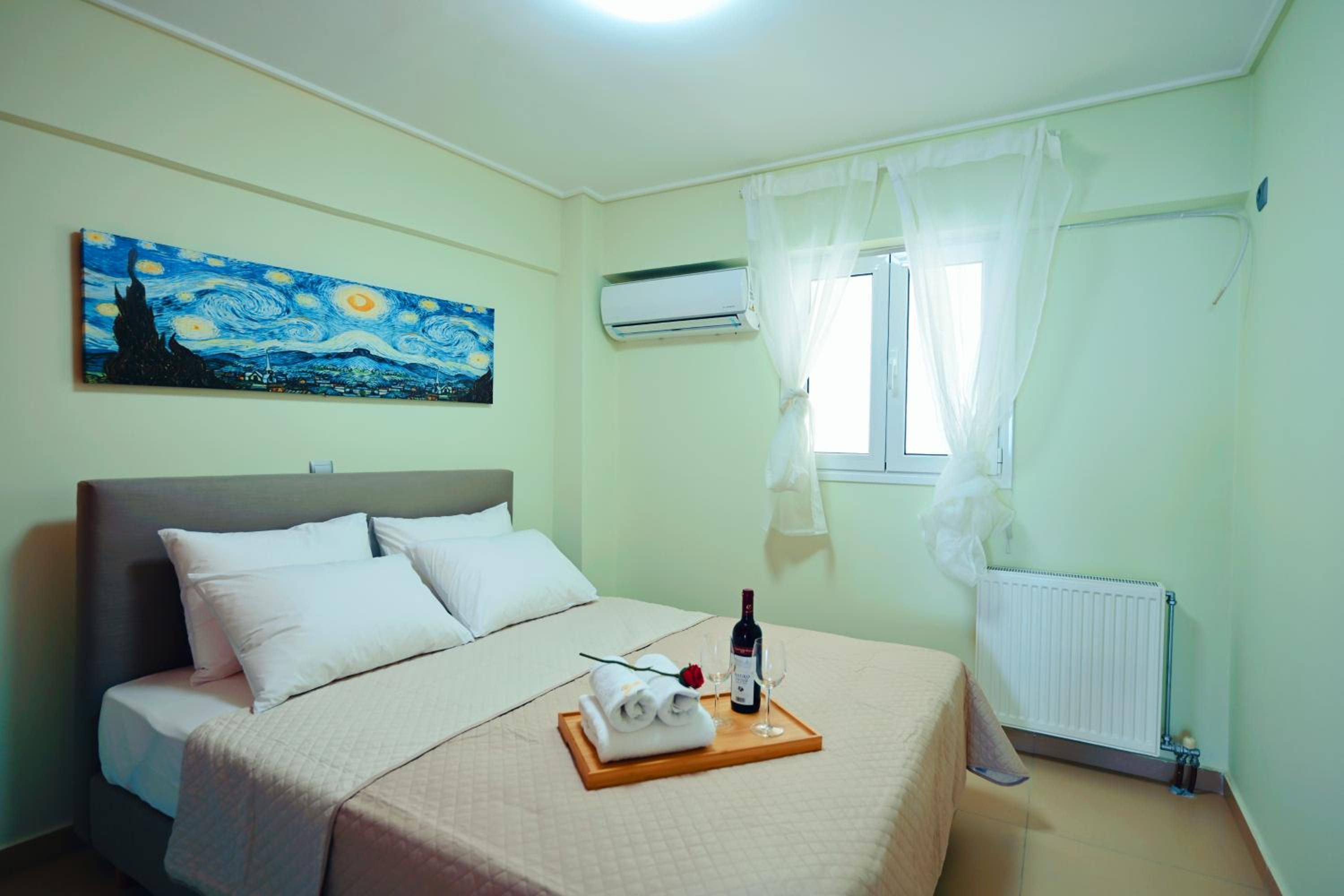 Deluxe Suite With Sea View photo 3