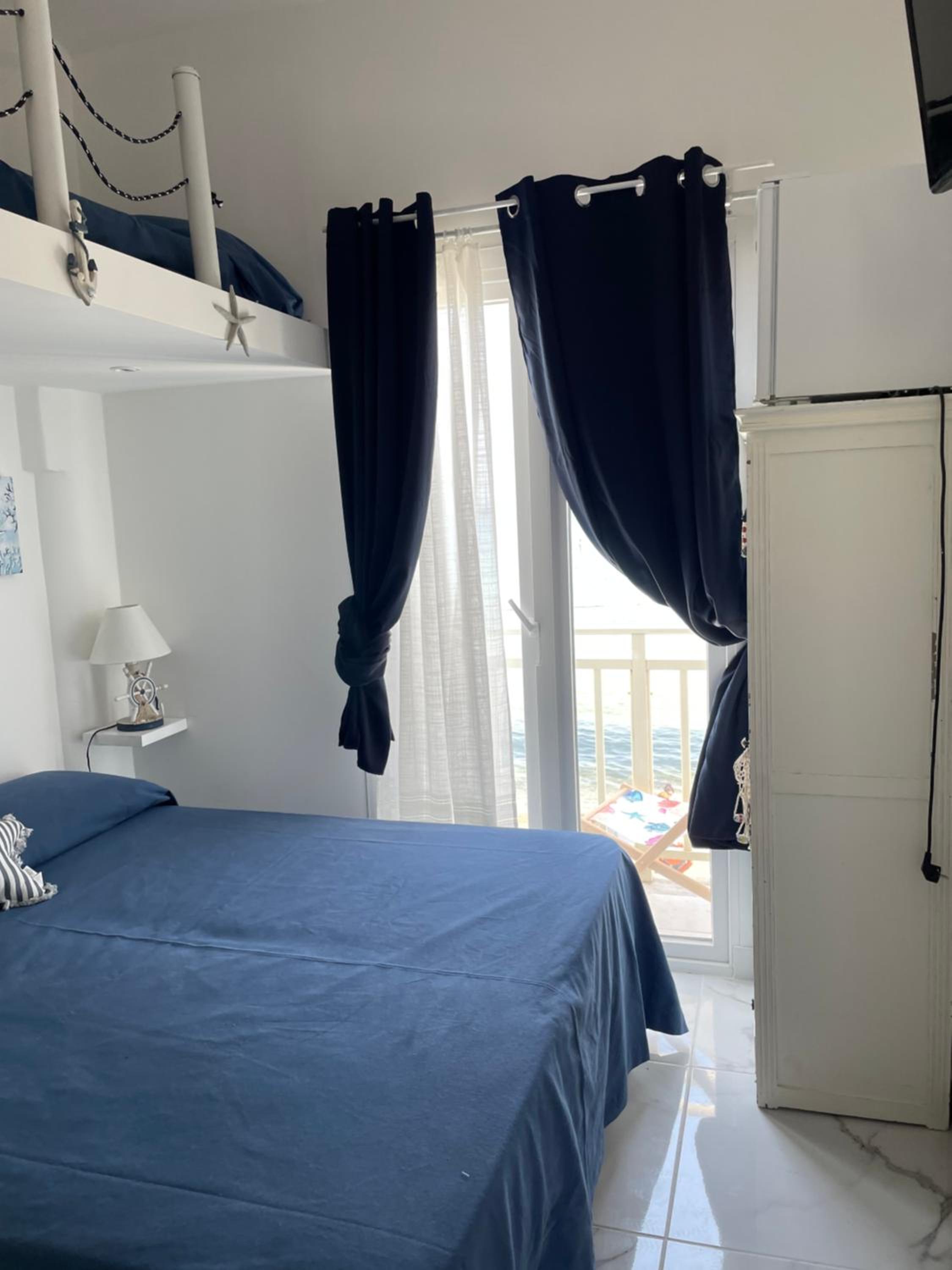 Double Room with Balcony photo 3