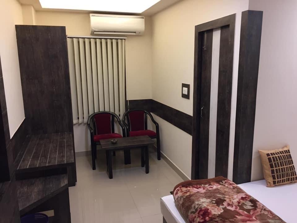 Deluxe Double Or Twin Room photo 3