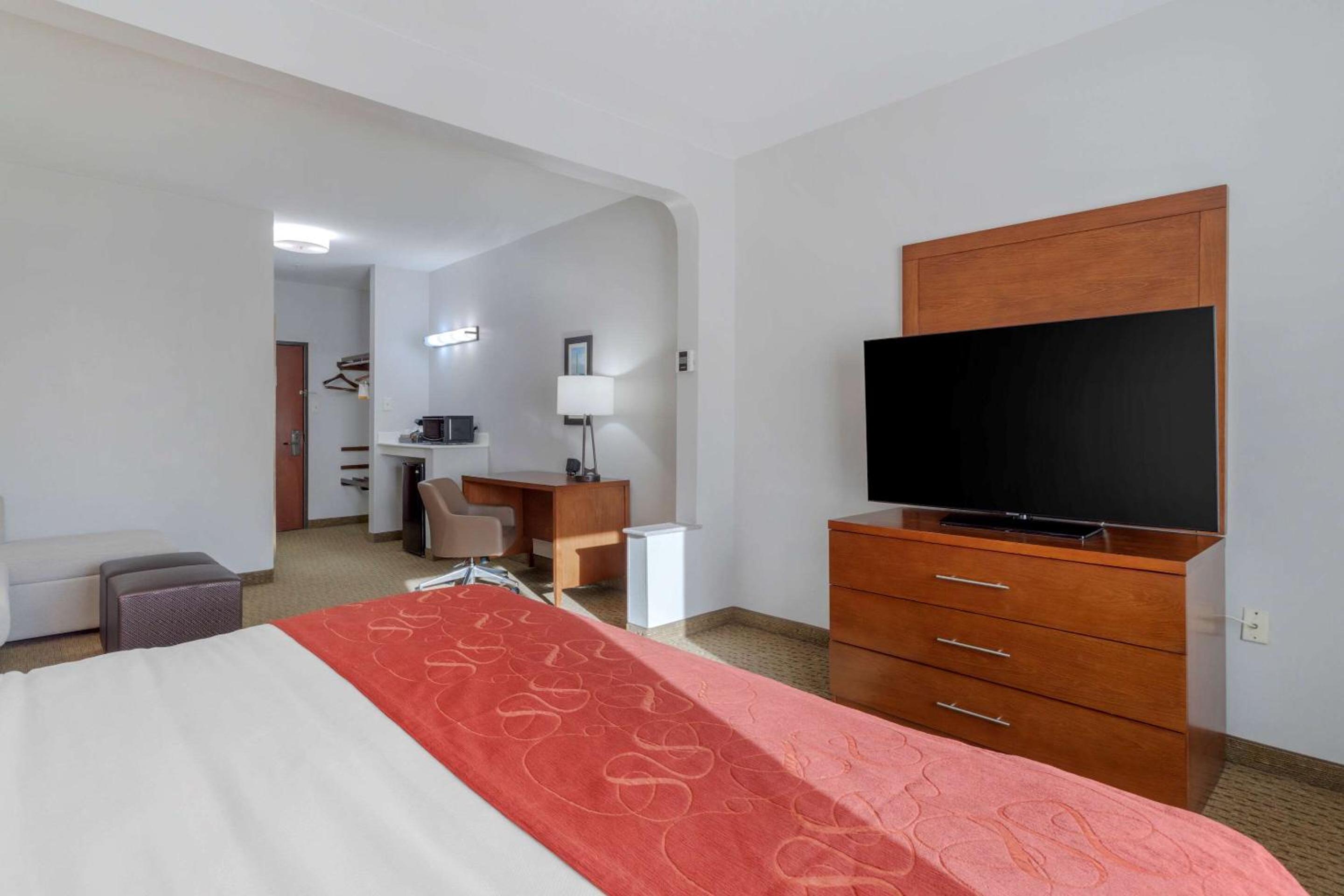 Family Suite - Non-Smoking