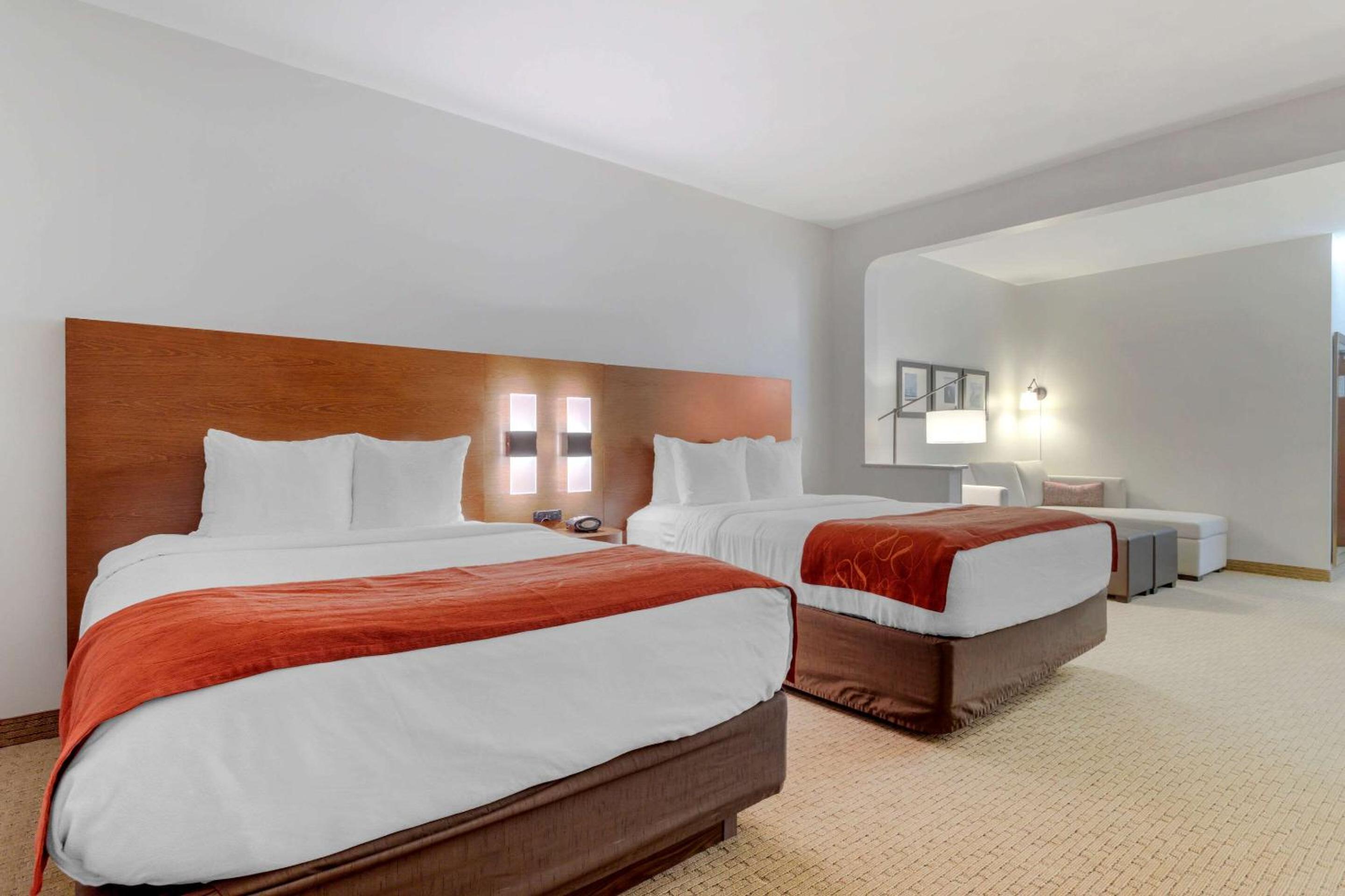 Queen Suite