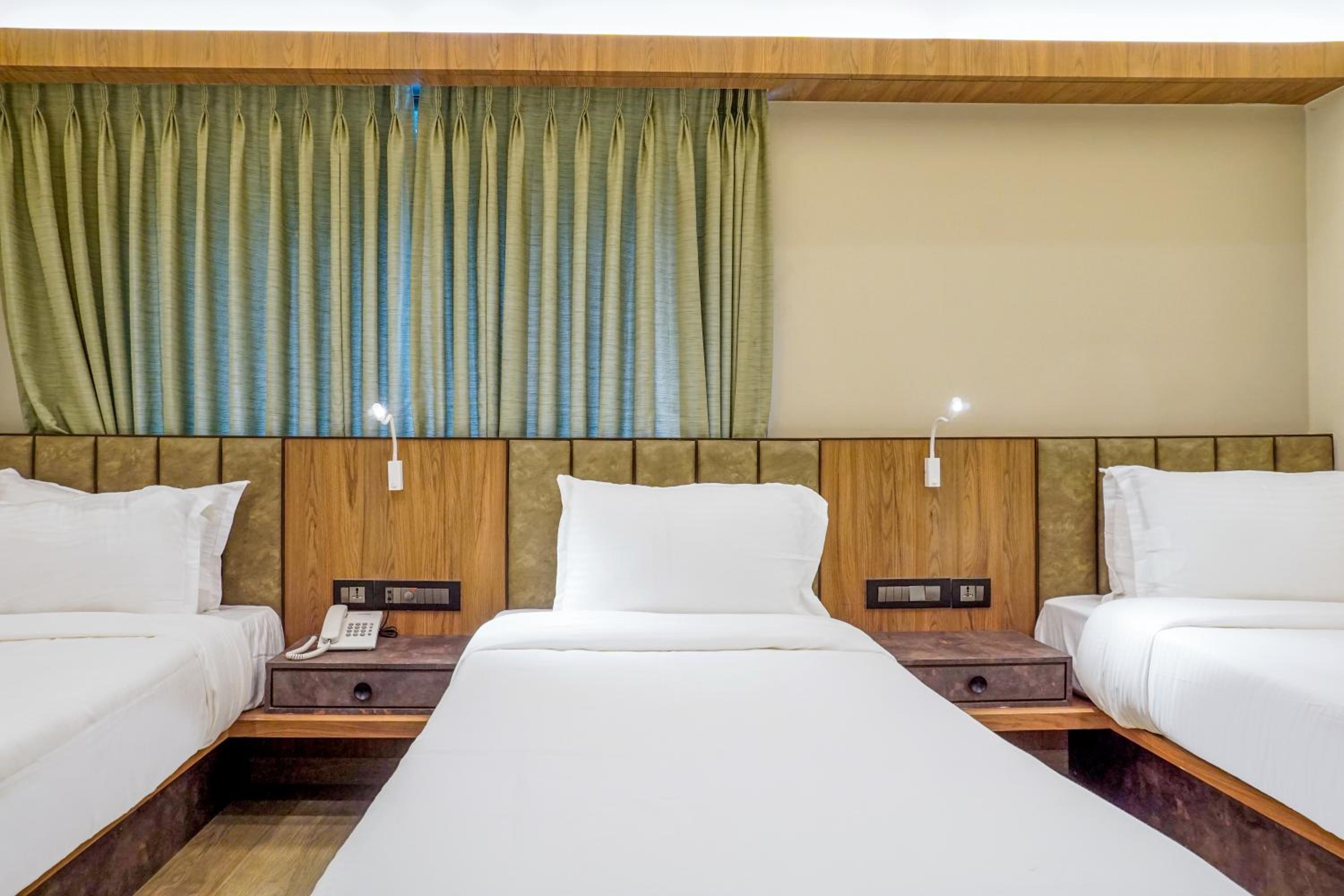 Superior Triple Room - Photo 4