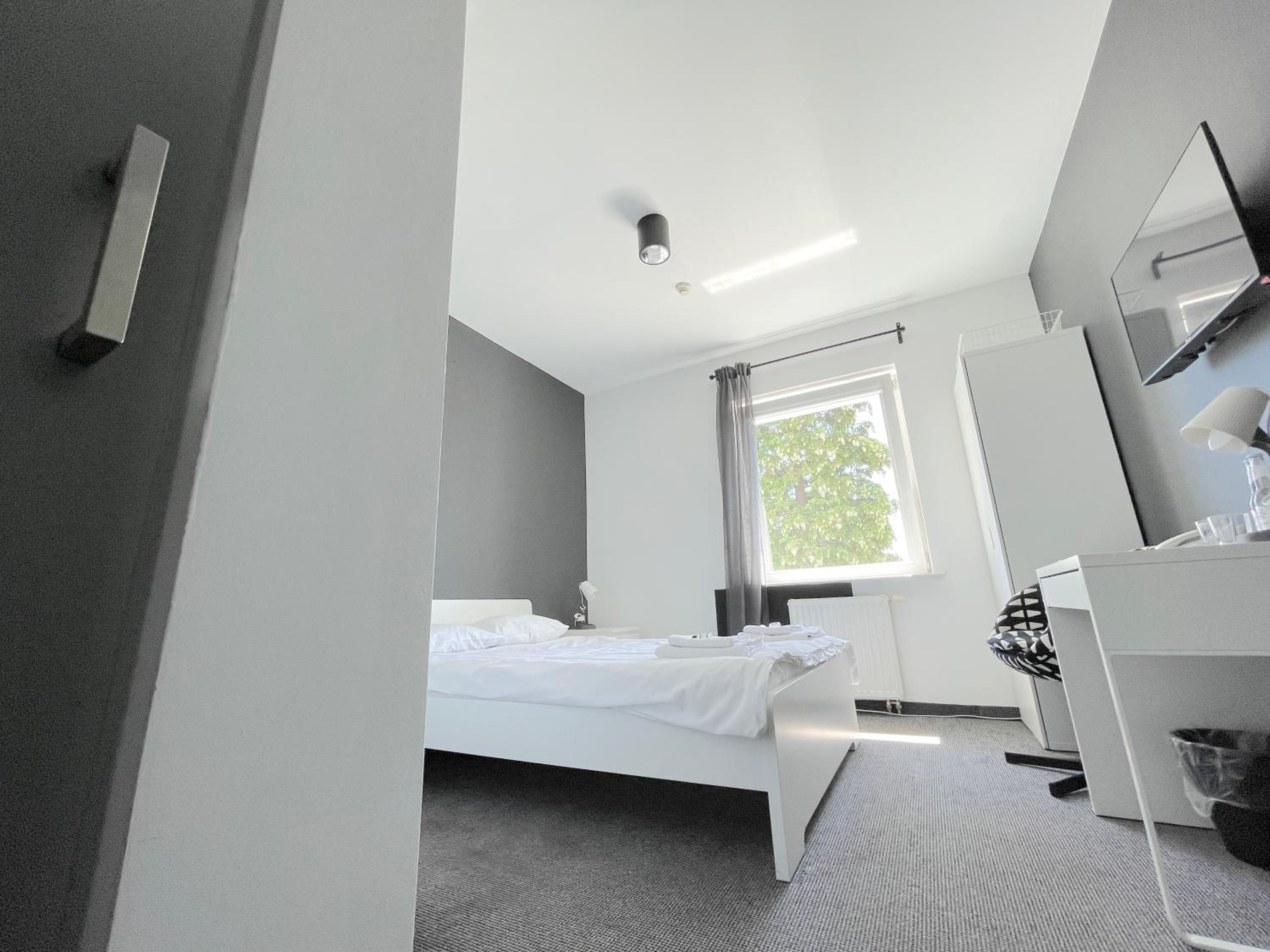 Double Room - Photo 1
