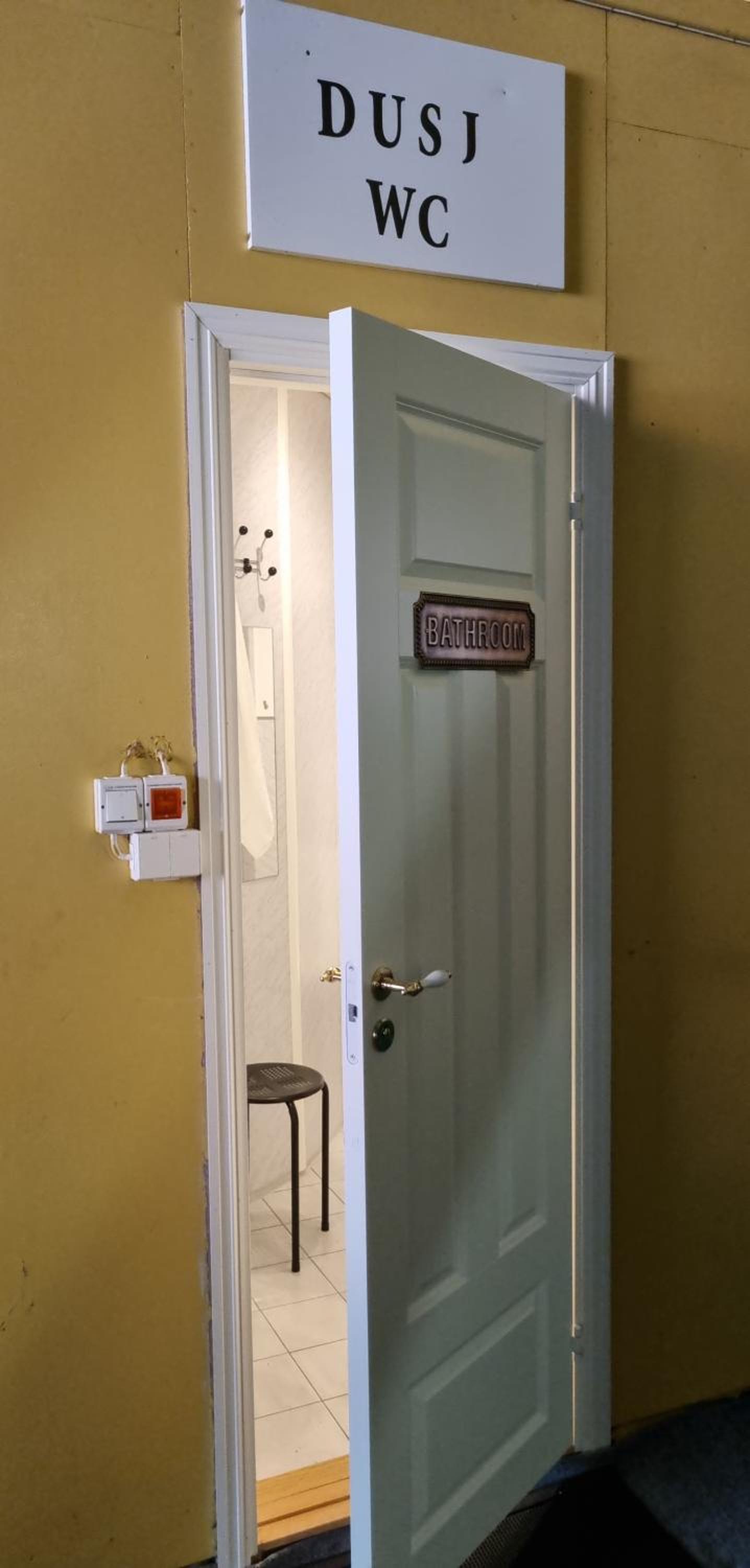 Small Twin Room - Photo 24