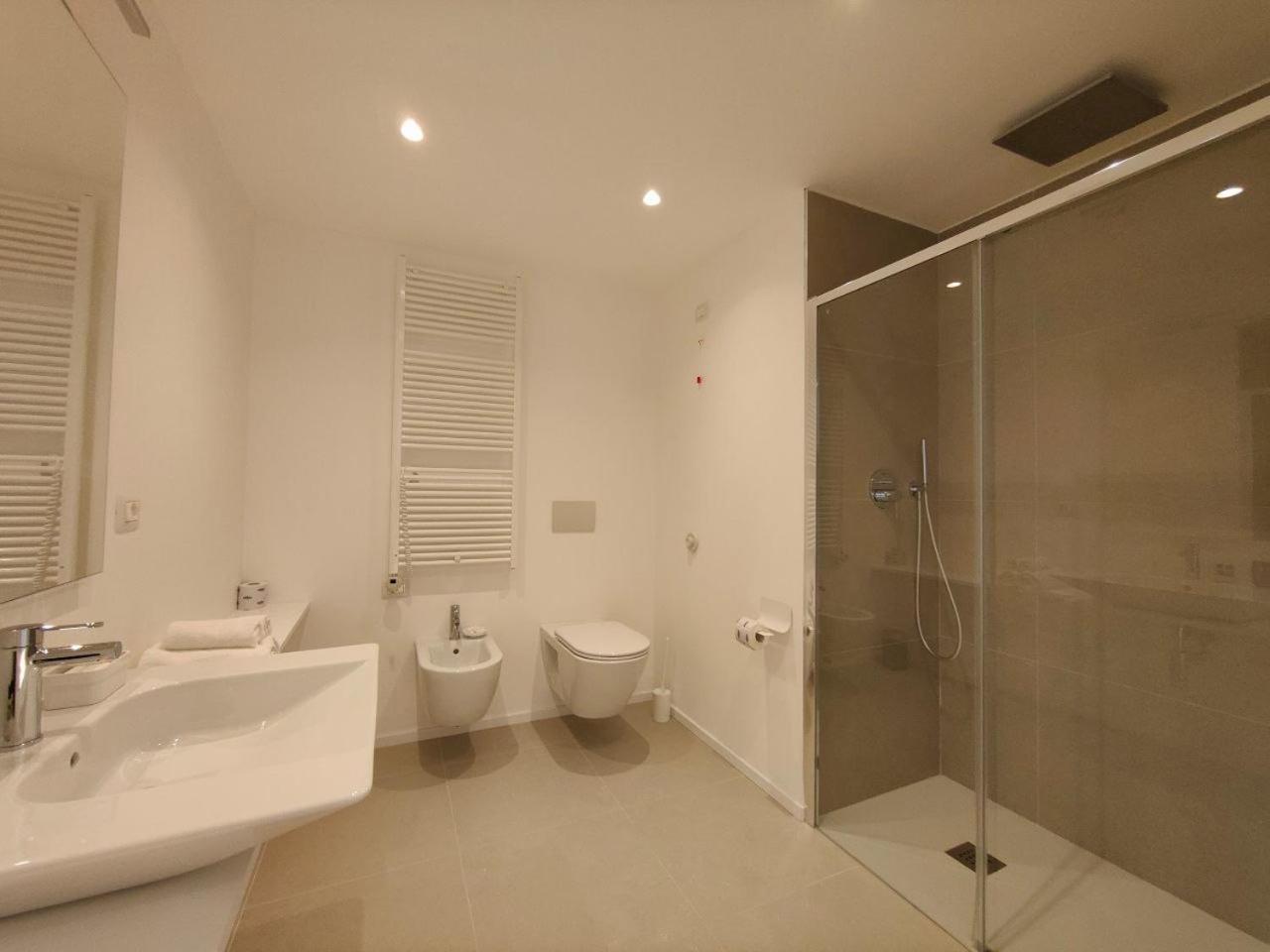 Suite with Garden View - Photo 9