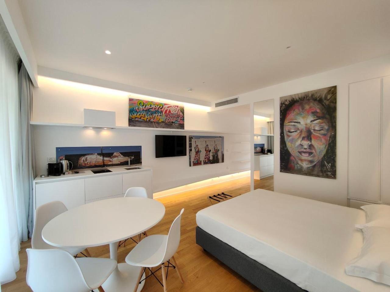 Suite with Garden View - Photo 1
