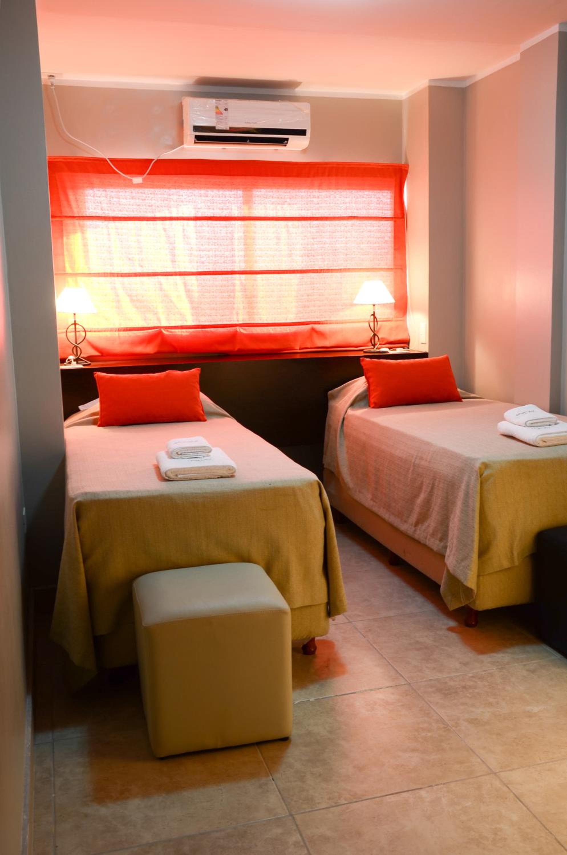 Double or Twin Room photo 2
