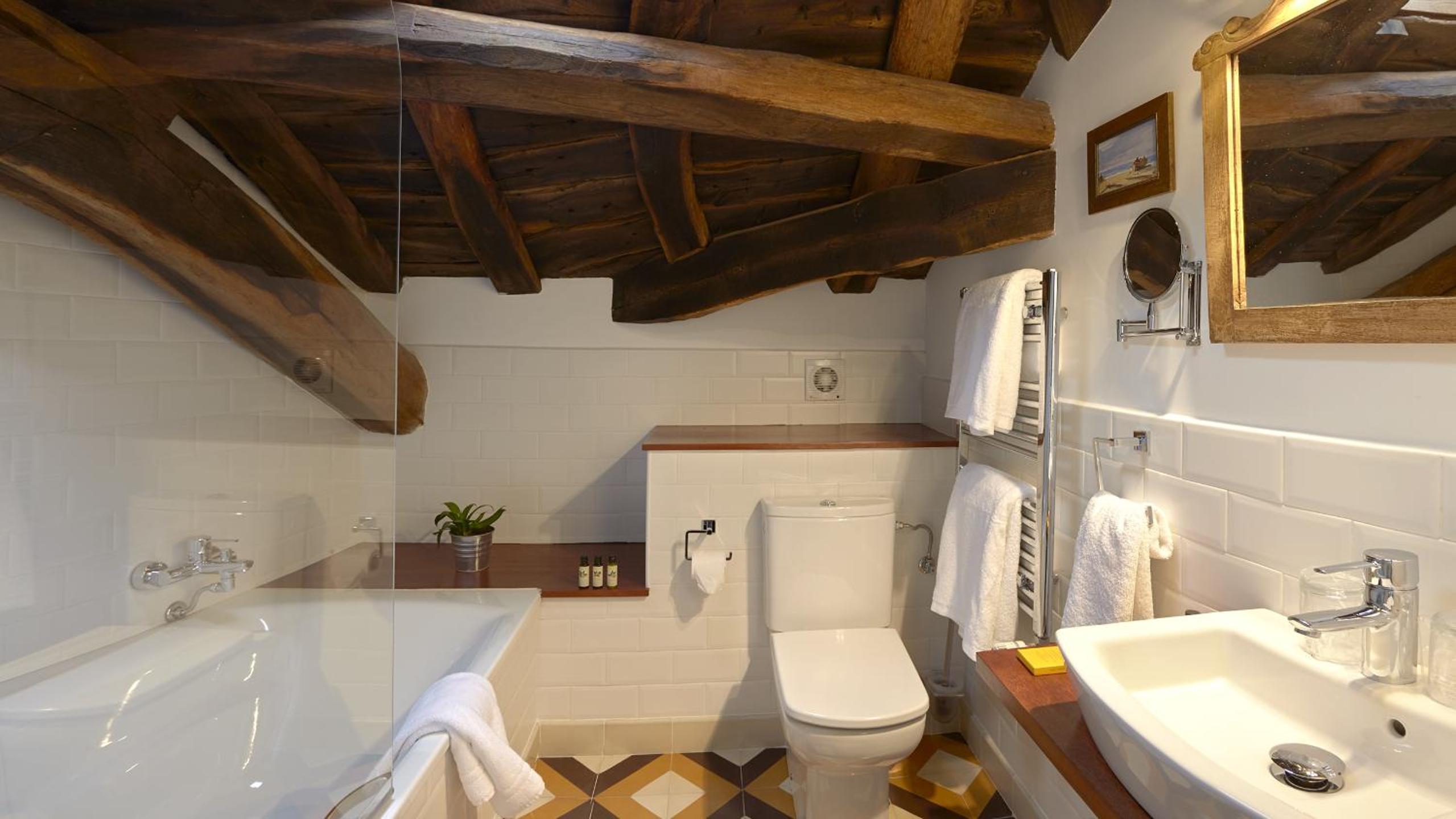 Superior Double or Twin Room photo 2