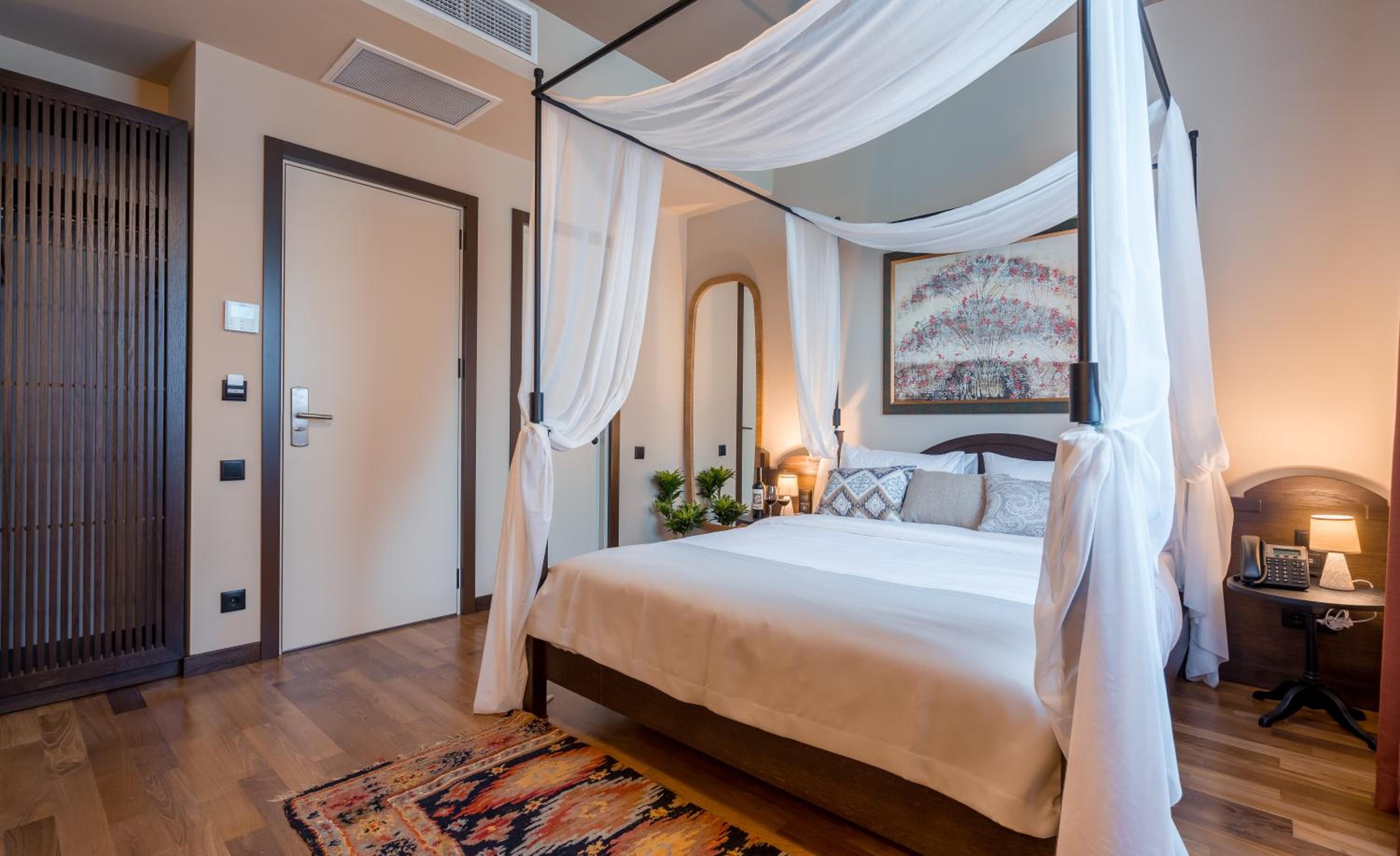 Standard Double Room - Photo 1