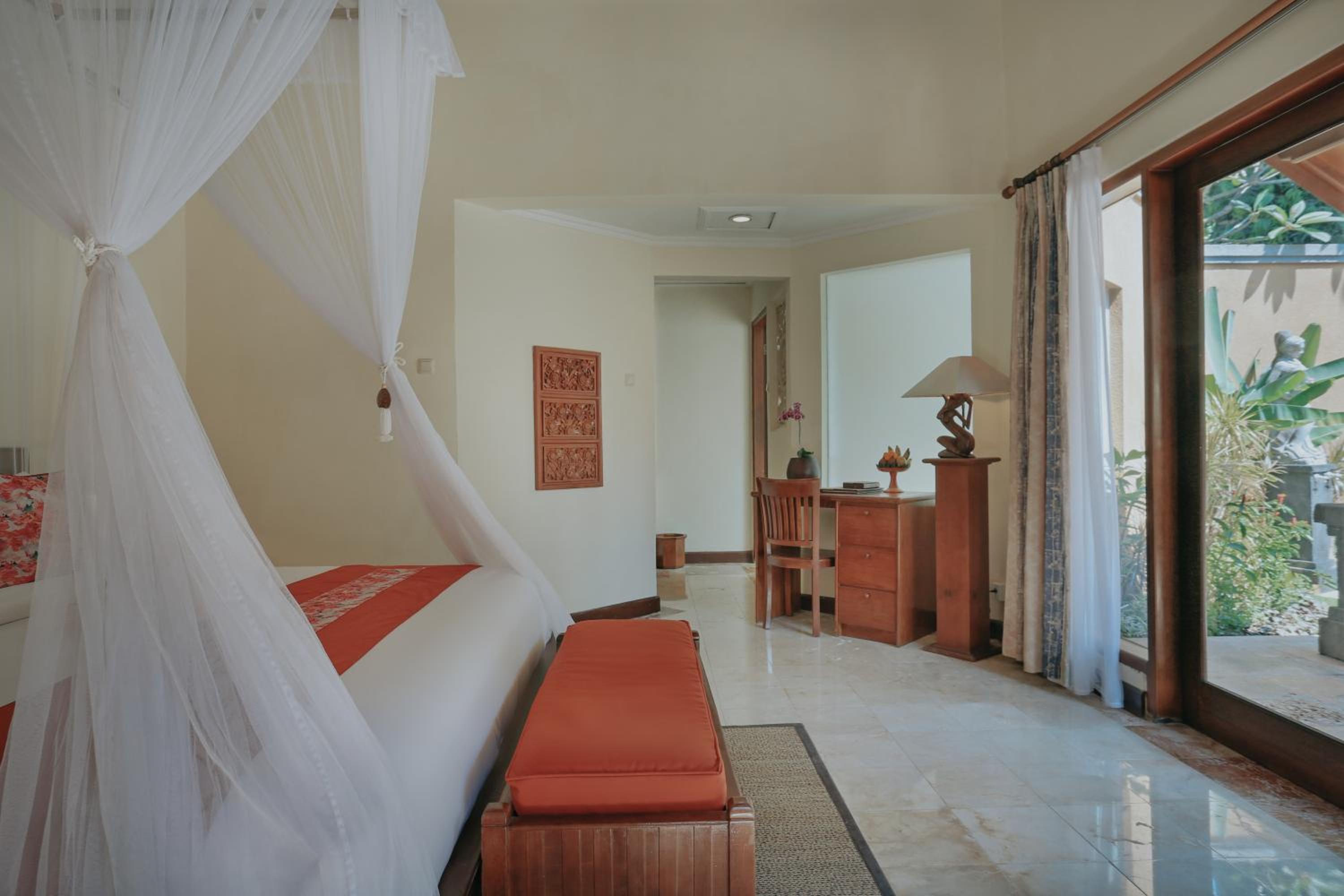 One-Bedroom Deluxe Villa with Private Pool photo 3
