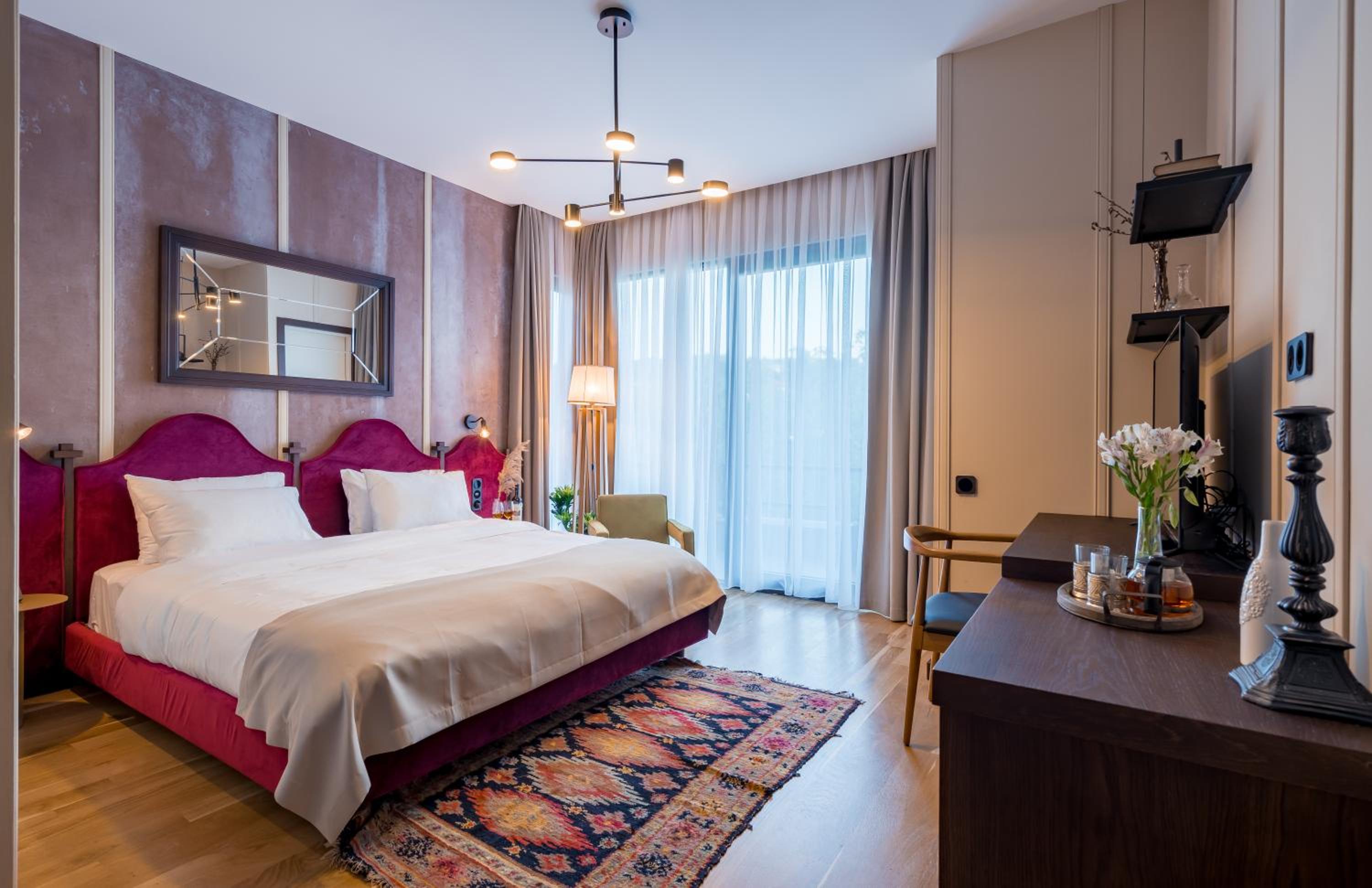Deluxe Double Room with Balcony photo 1