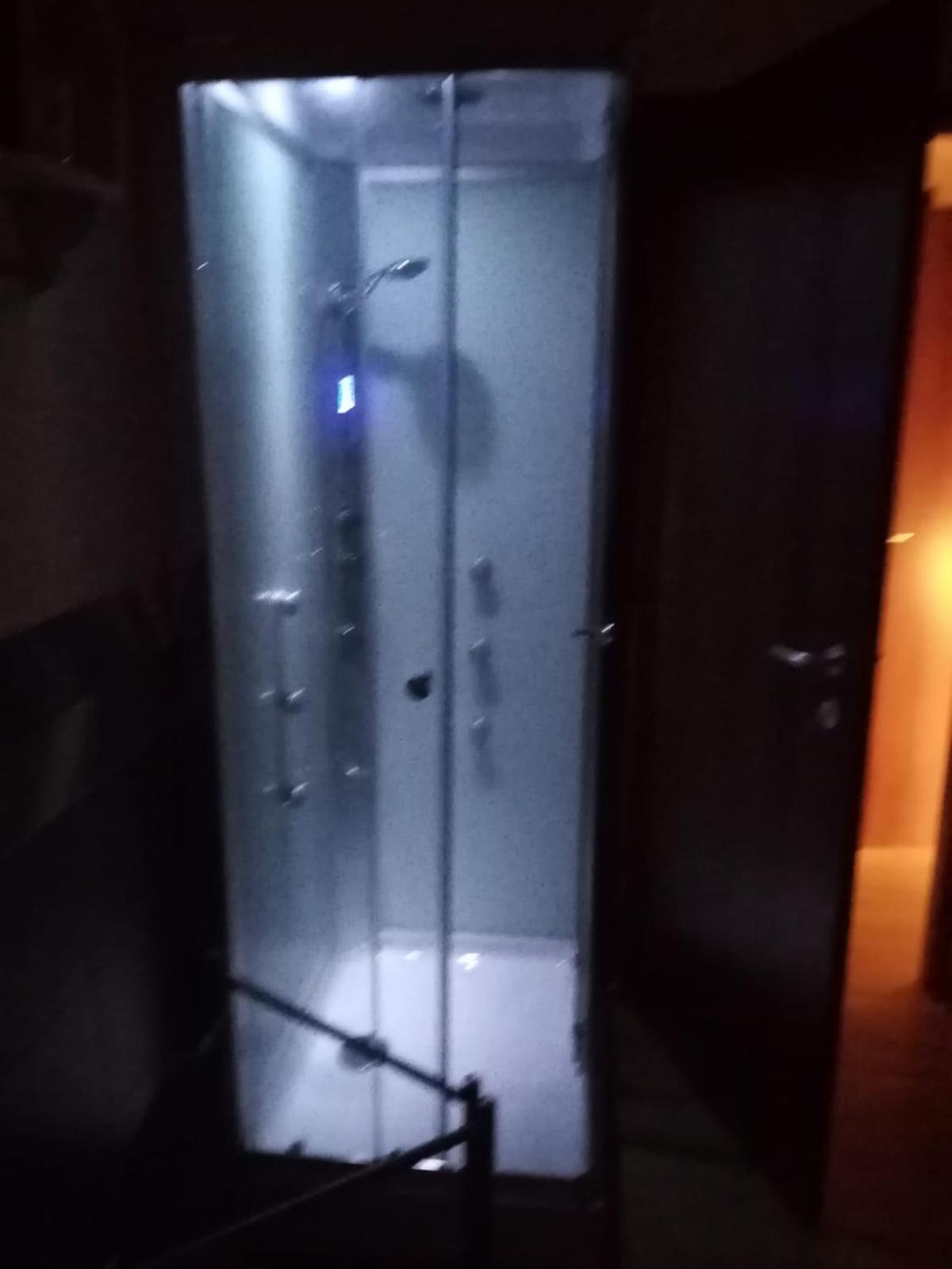 Triple Room with Private Bathroom photo 2