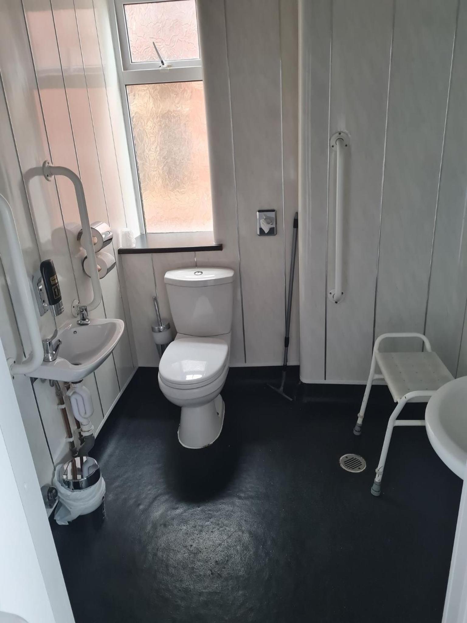 Superior Double Room with Sea View - Photo 7