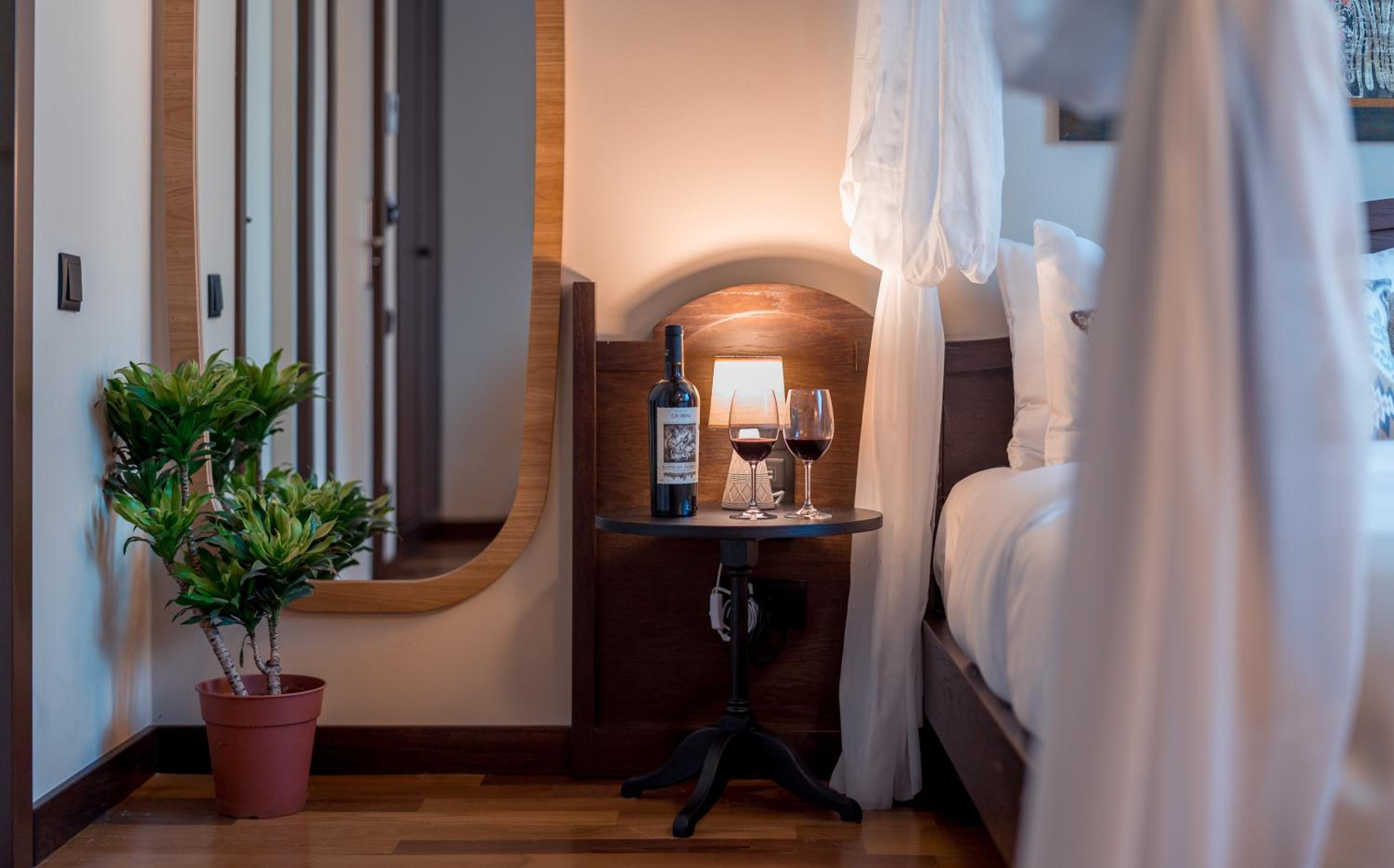 Standard Double Room - Photo 3