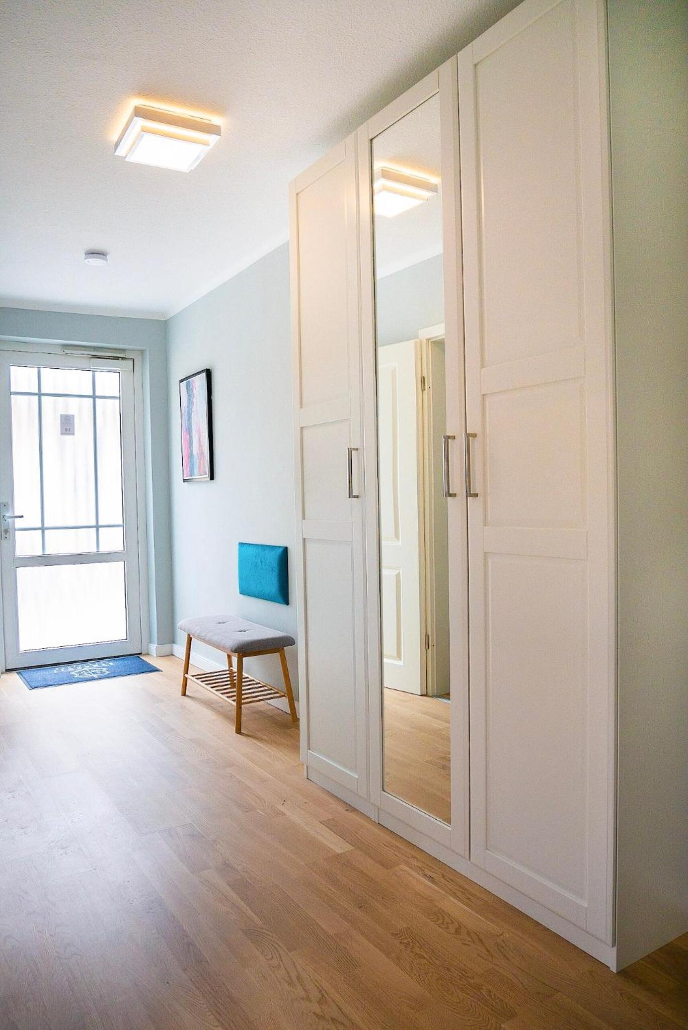 One-Bedroom Apartment - Photo 6
