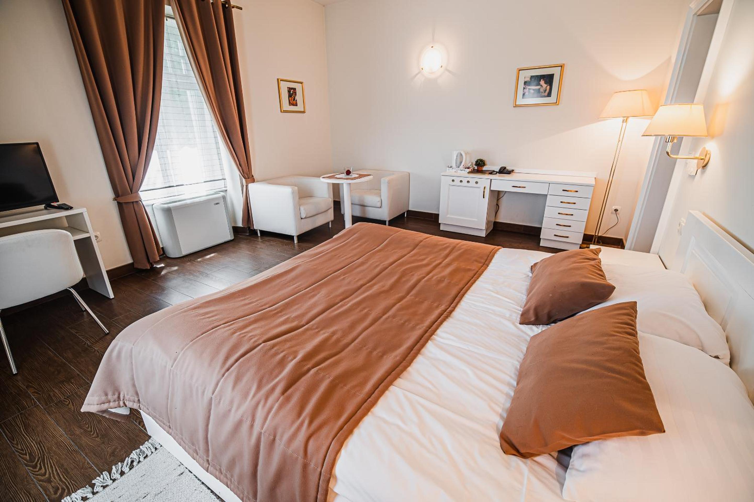 Standard Double Room photo 1