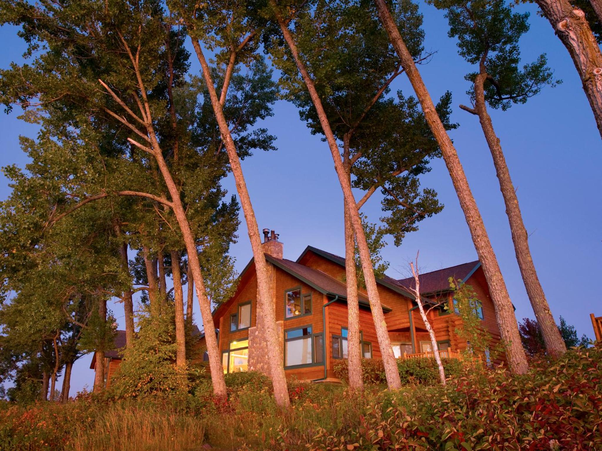 Log Home Room photo 2