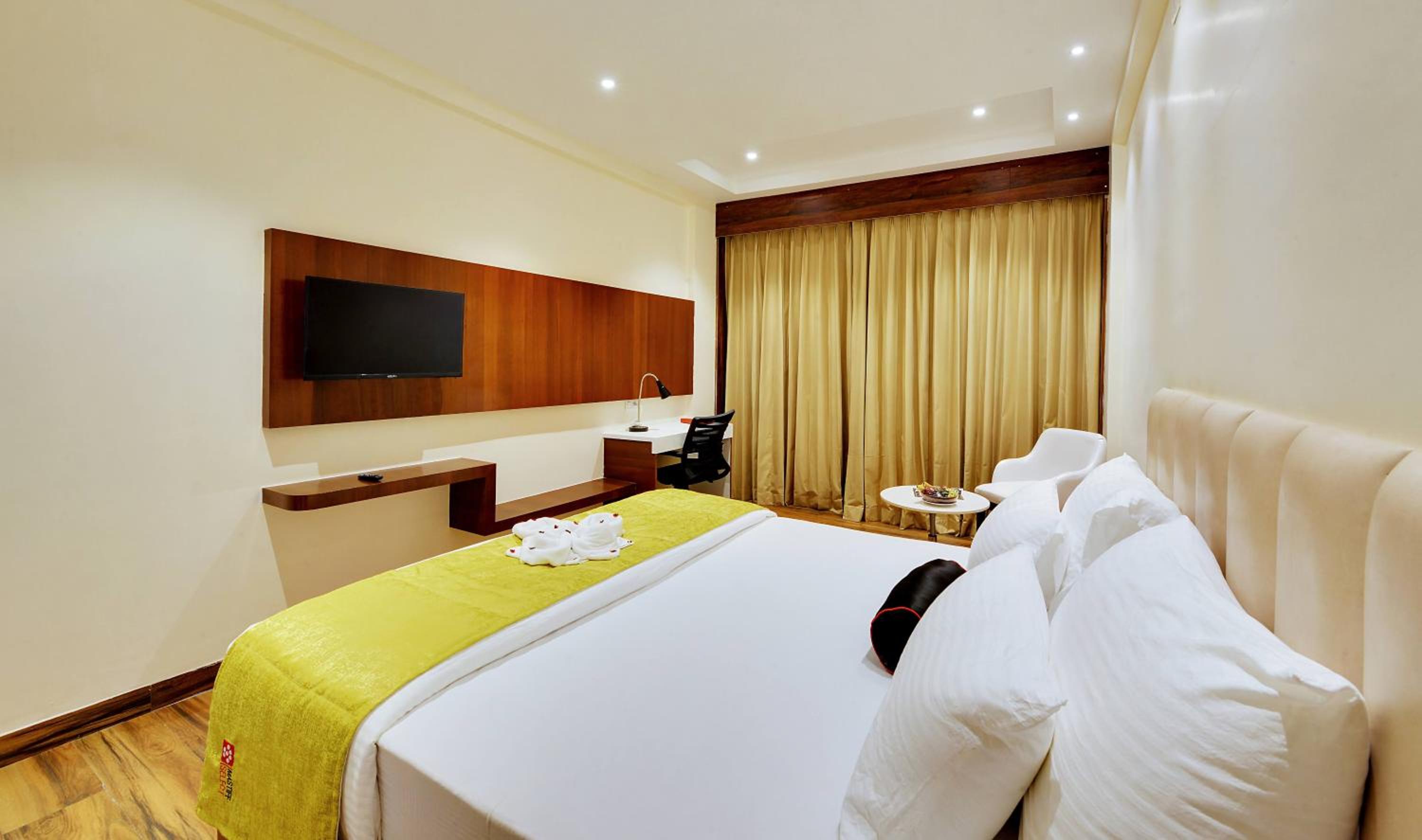 Deluxe Room - Photo 4