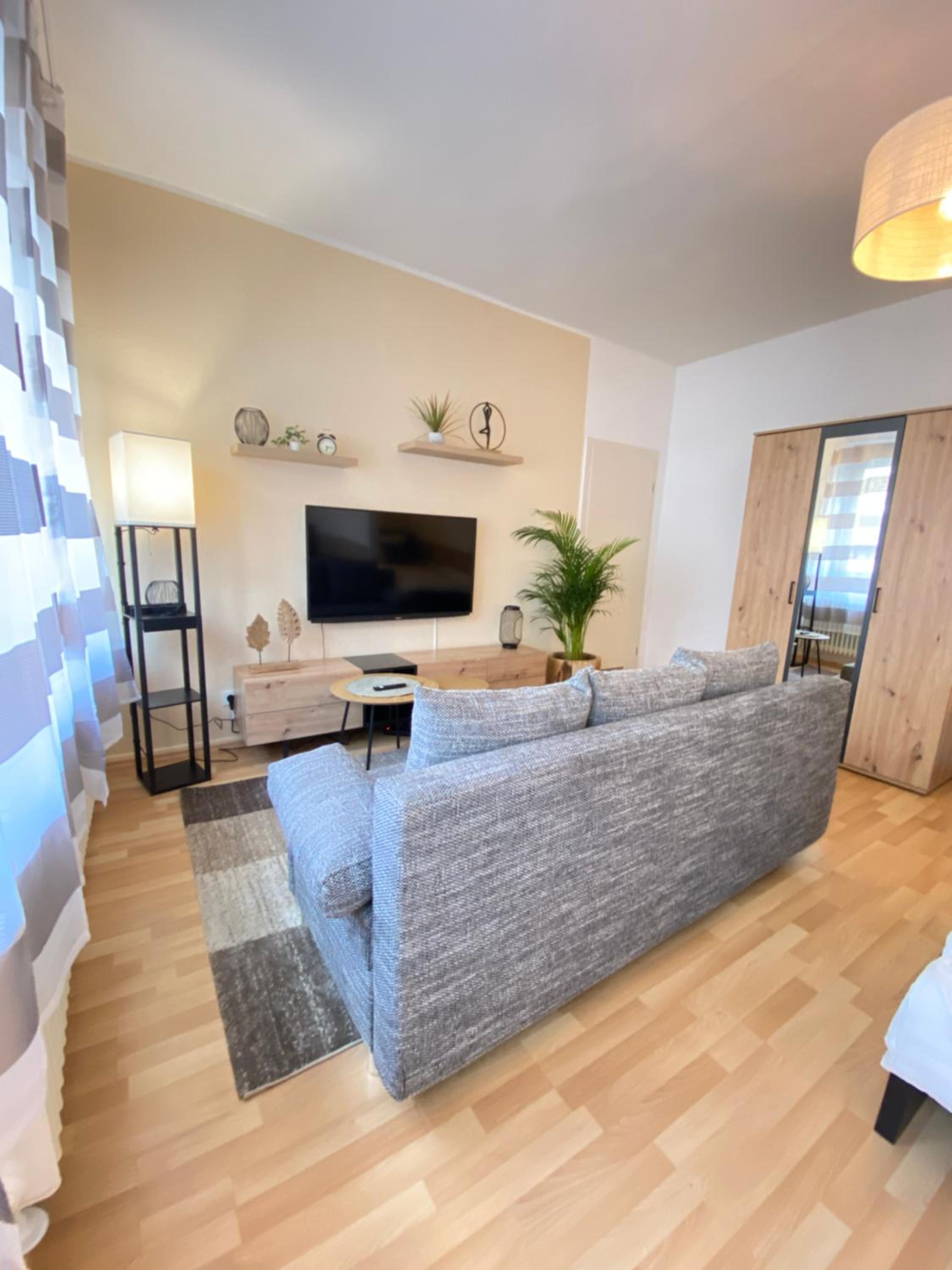 Apartment - Ground Floor photo 2