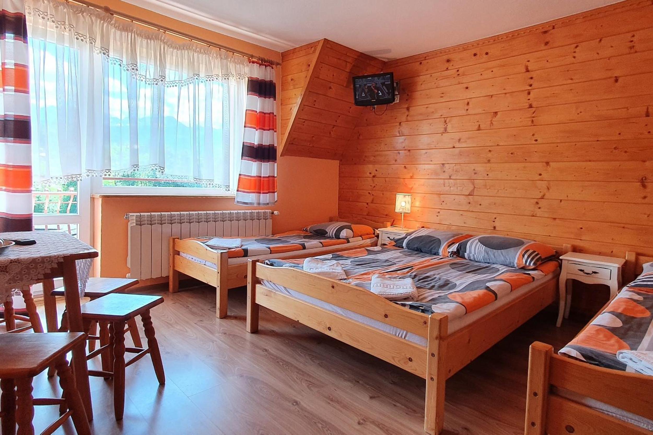 Quadruple Room with Mountain View