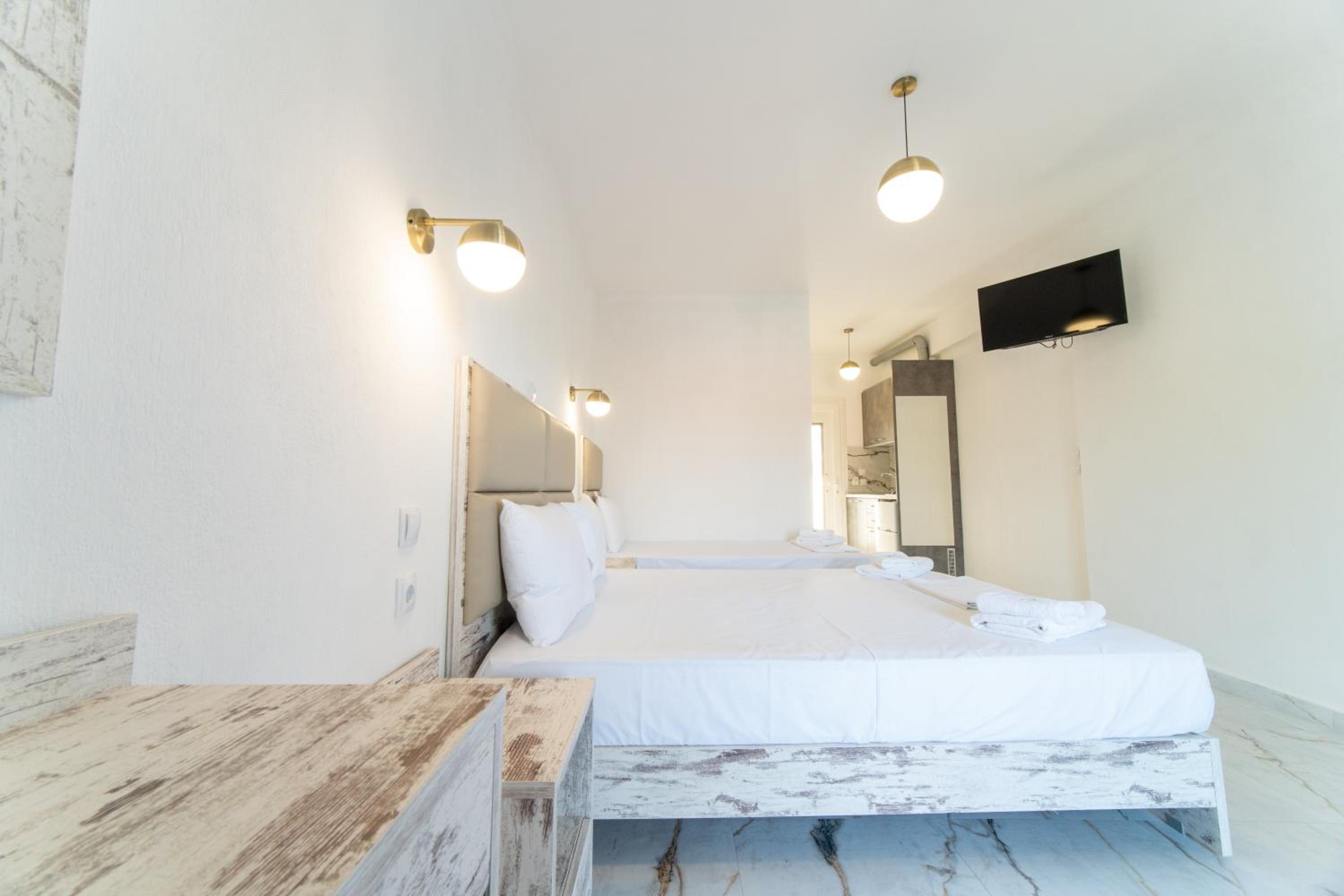 Deluxe Triple Room photo 1