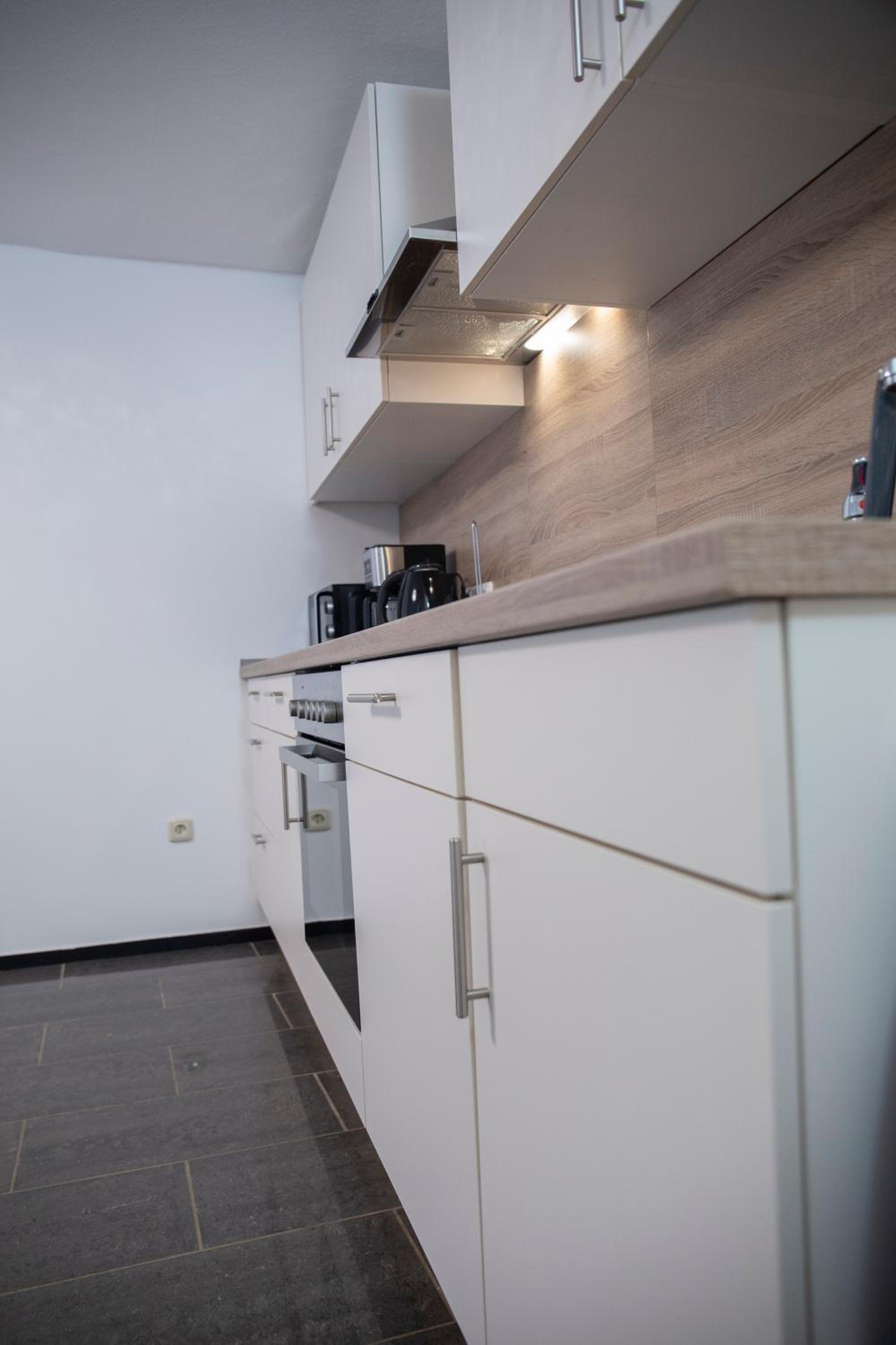 Apartment photo 2