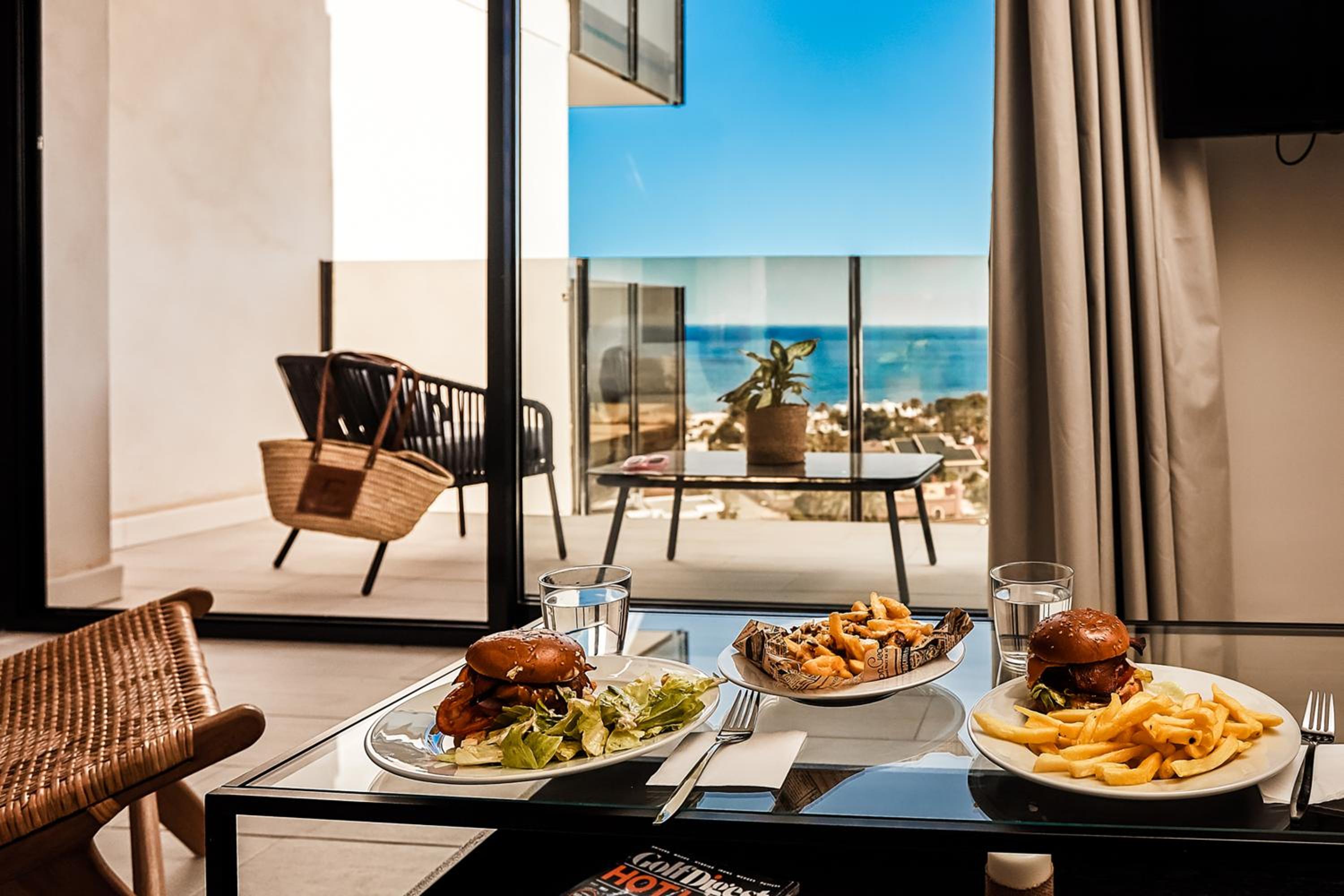 Superior Apartment with Terrace and View photo 3