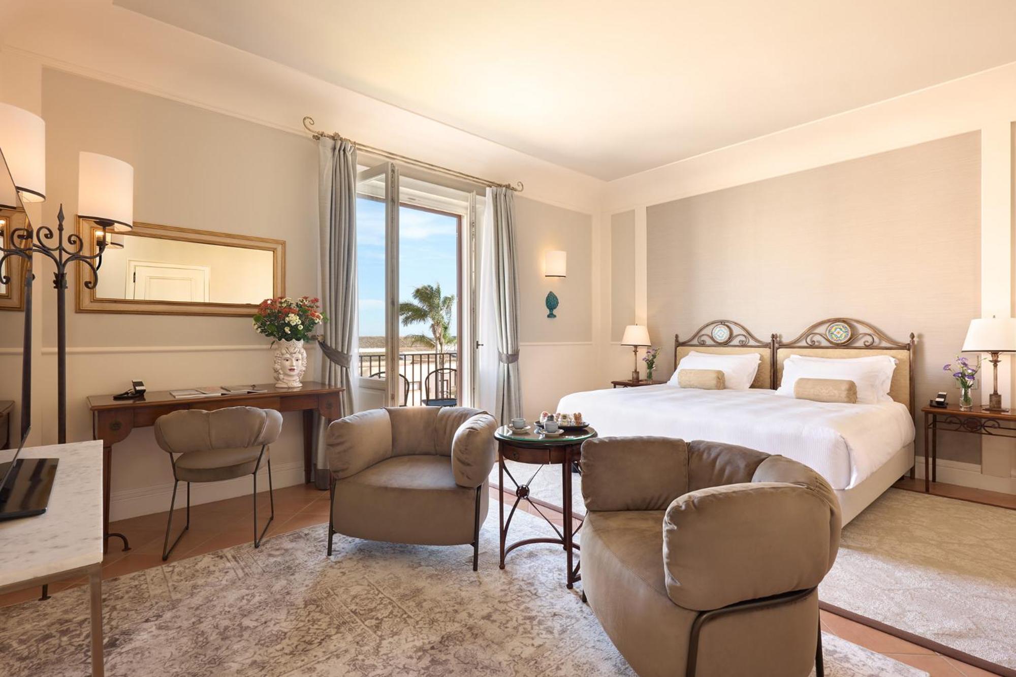 Triple Superior Junior Suite with Pool View  - Photo 1