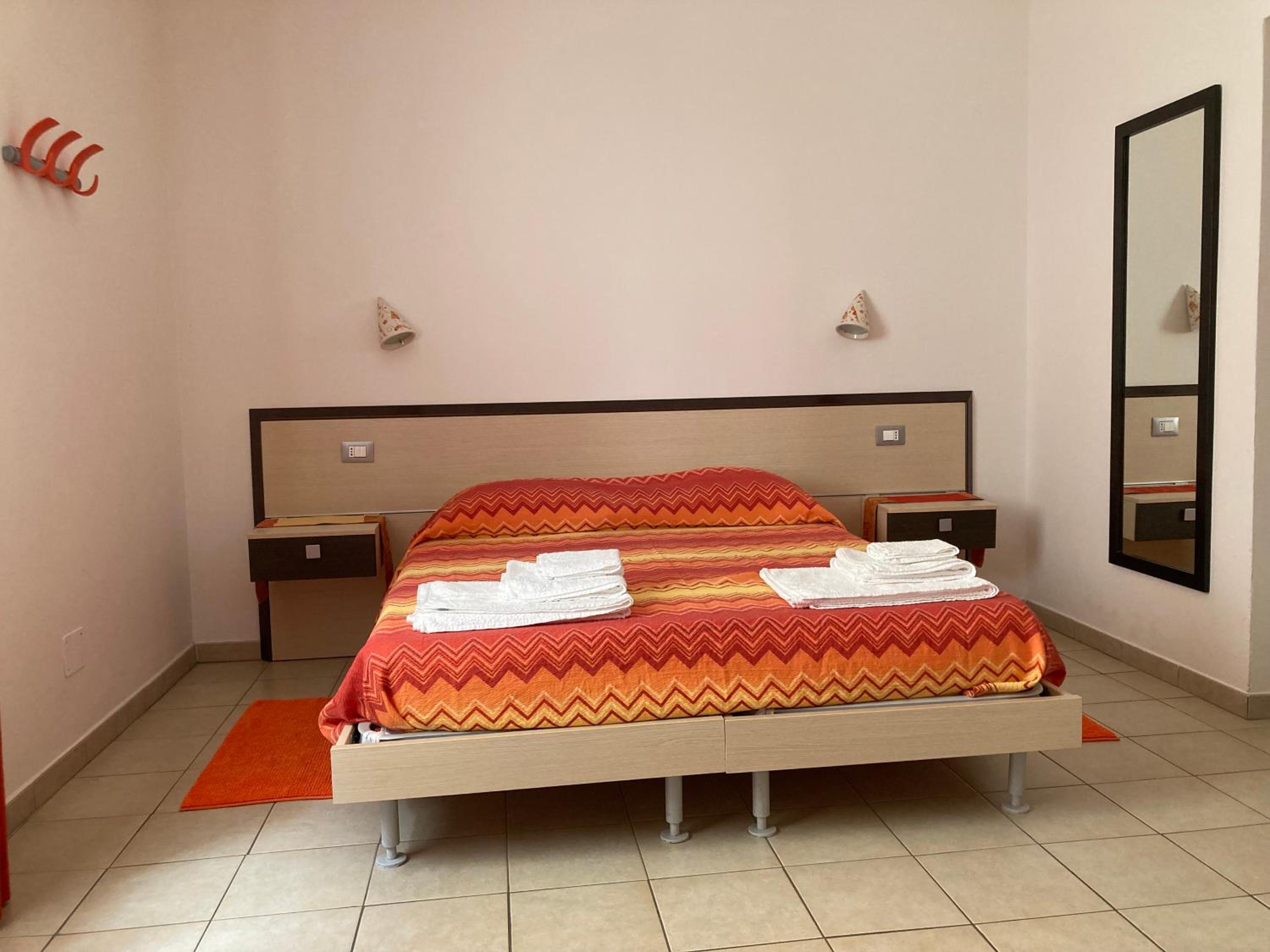 Double or Twin Room with Bathroom photo 3