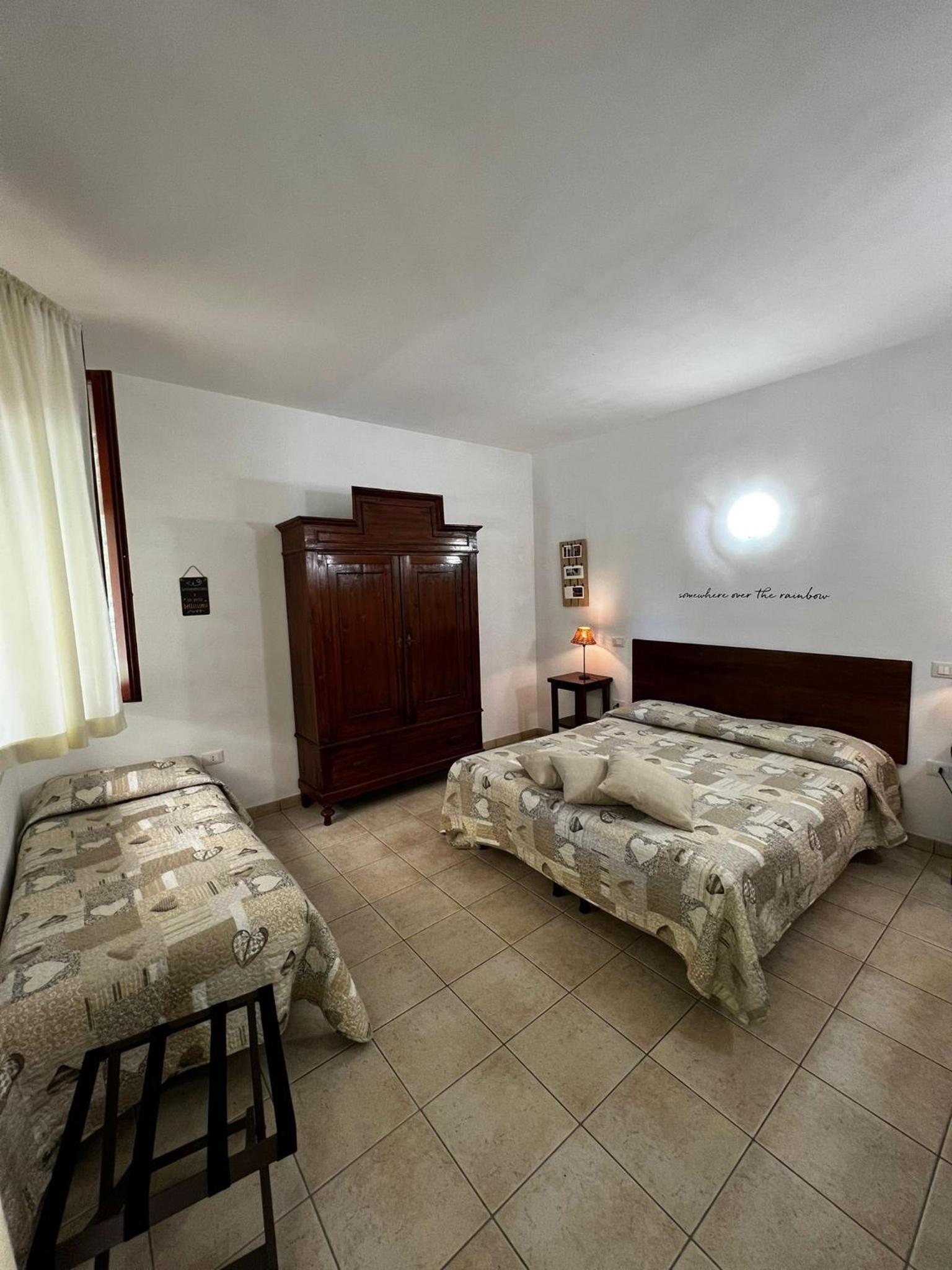 Triple Room - Photo 14