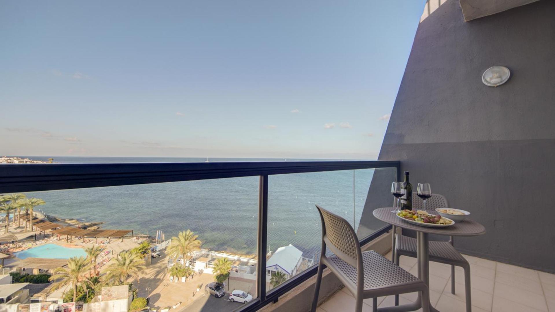 One-Bedroom Apartment with Sea View