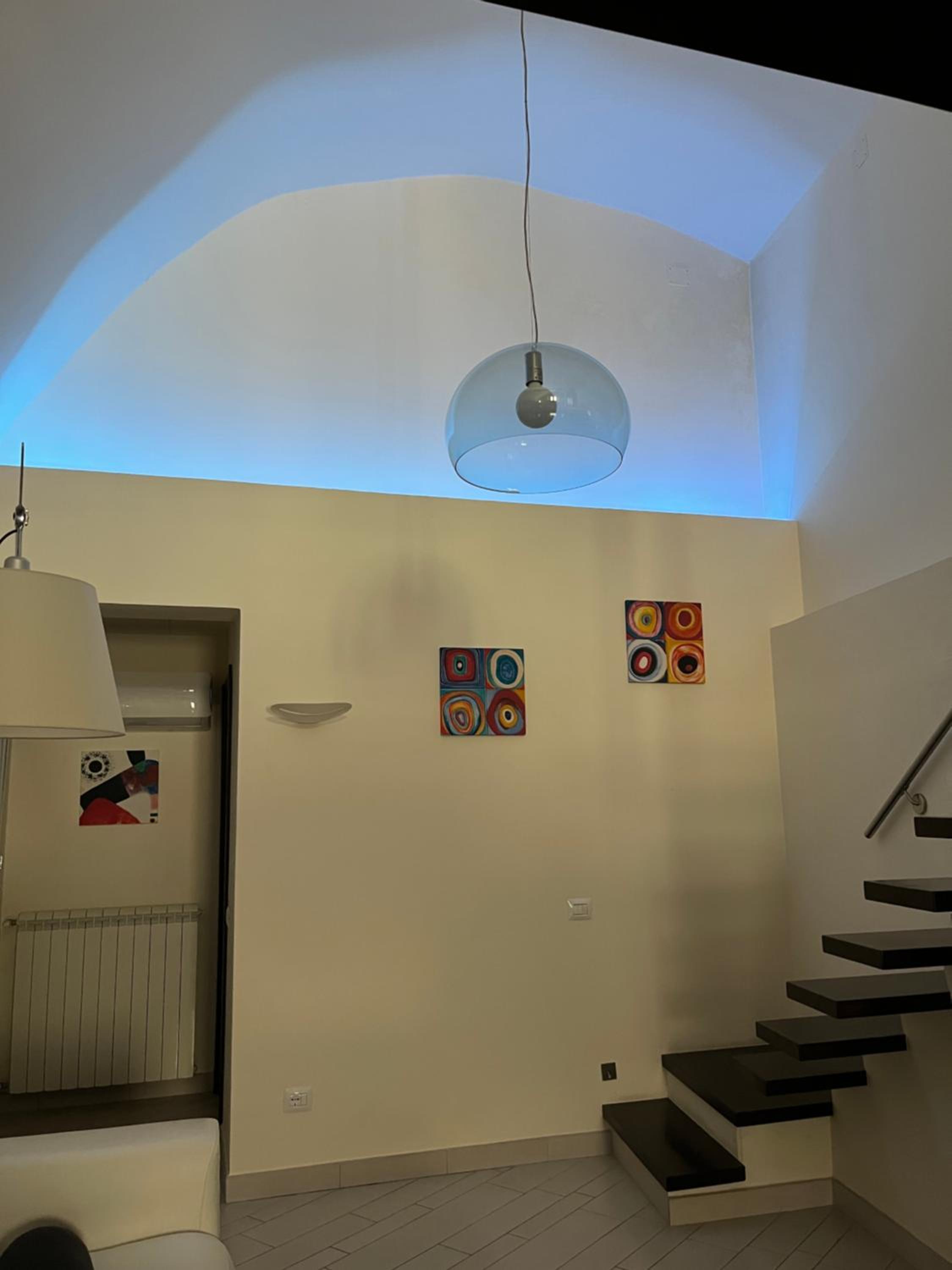 One-Bedroom Apartment - Photo 10
