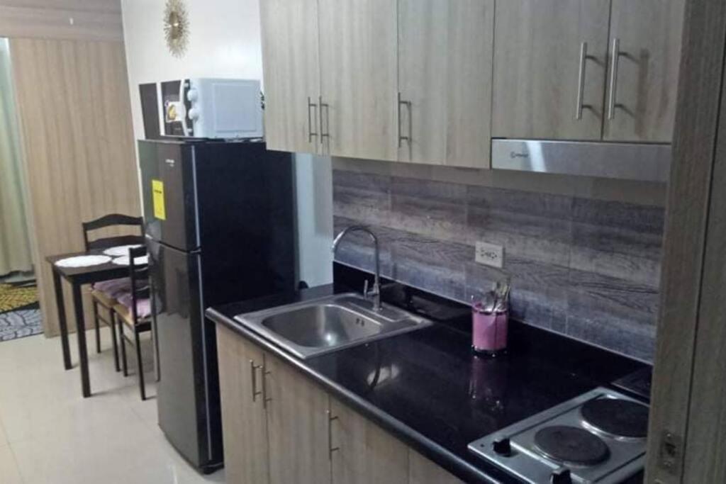 One-Bedroom Apartment - Photo 7