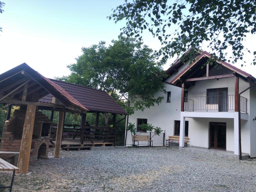 Villa - Photo 5