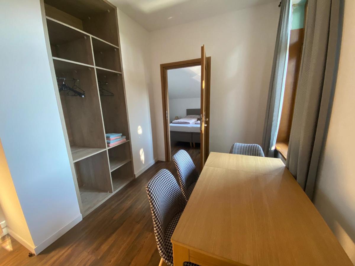 One-Bedroom Apartment photo 3