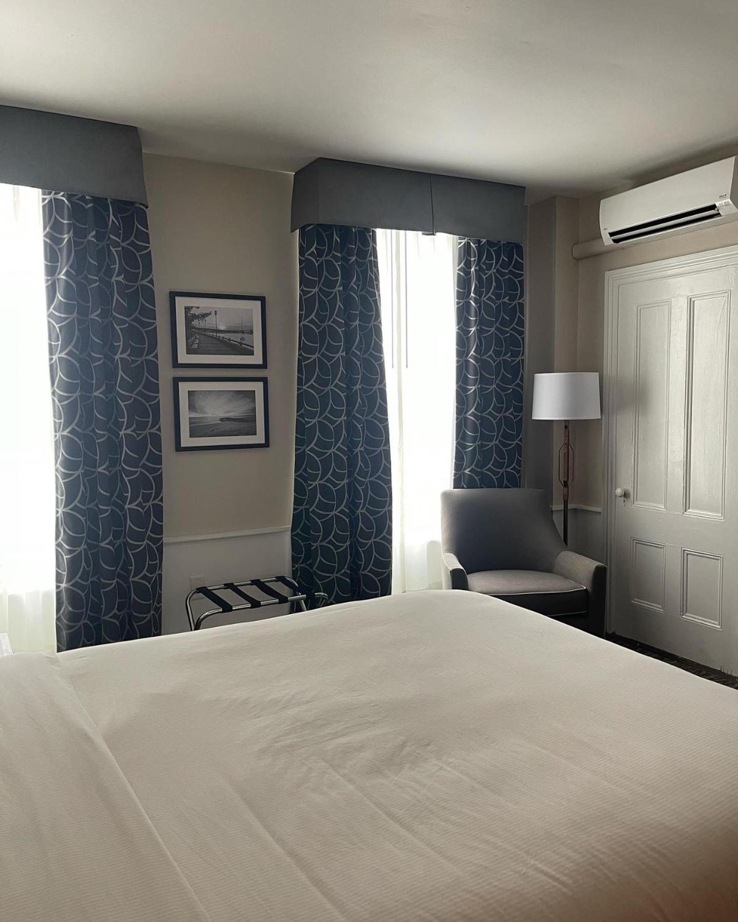 Standard Queen Room - Non-Smoking - Photo 6