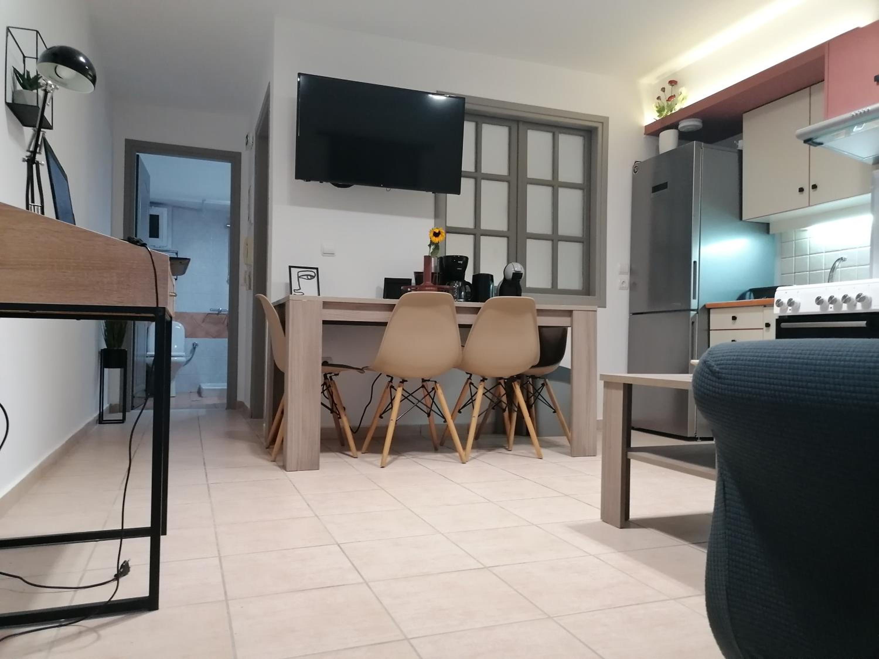 One-Bedroom Apartment - Photo 14