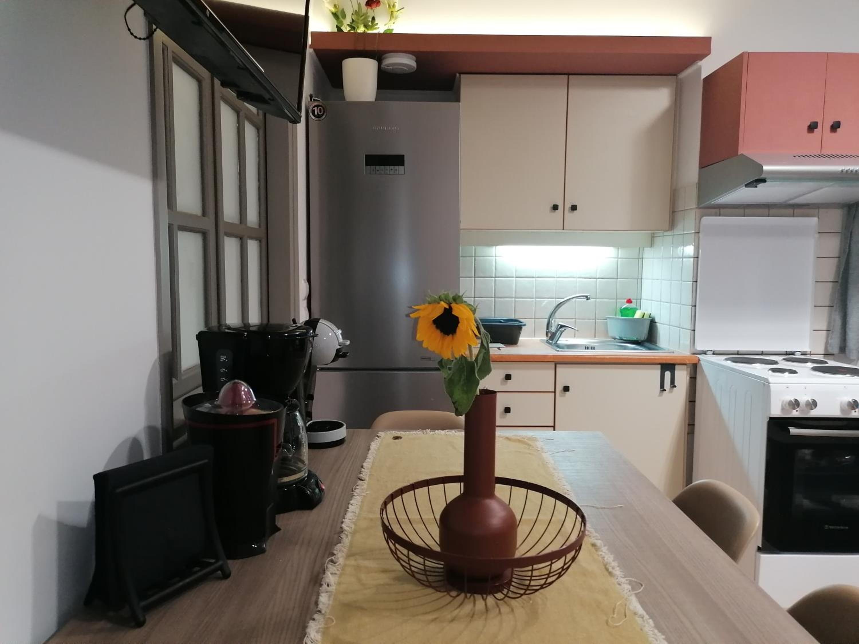 One-Bedroom Apartment - Photo 18