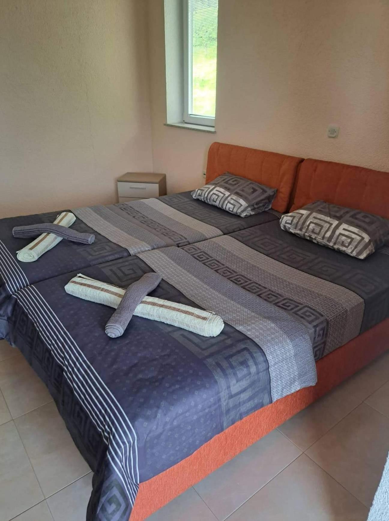 Double Room with Lake View photo 1