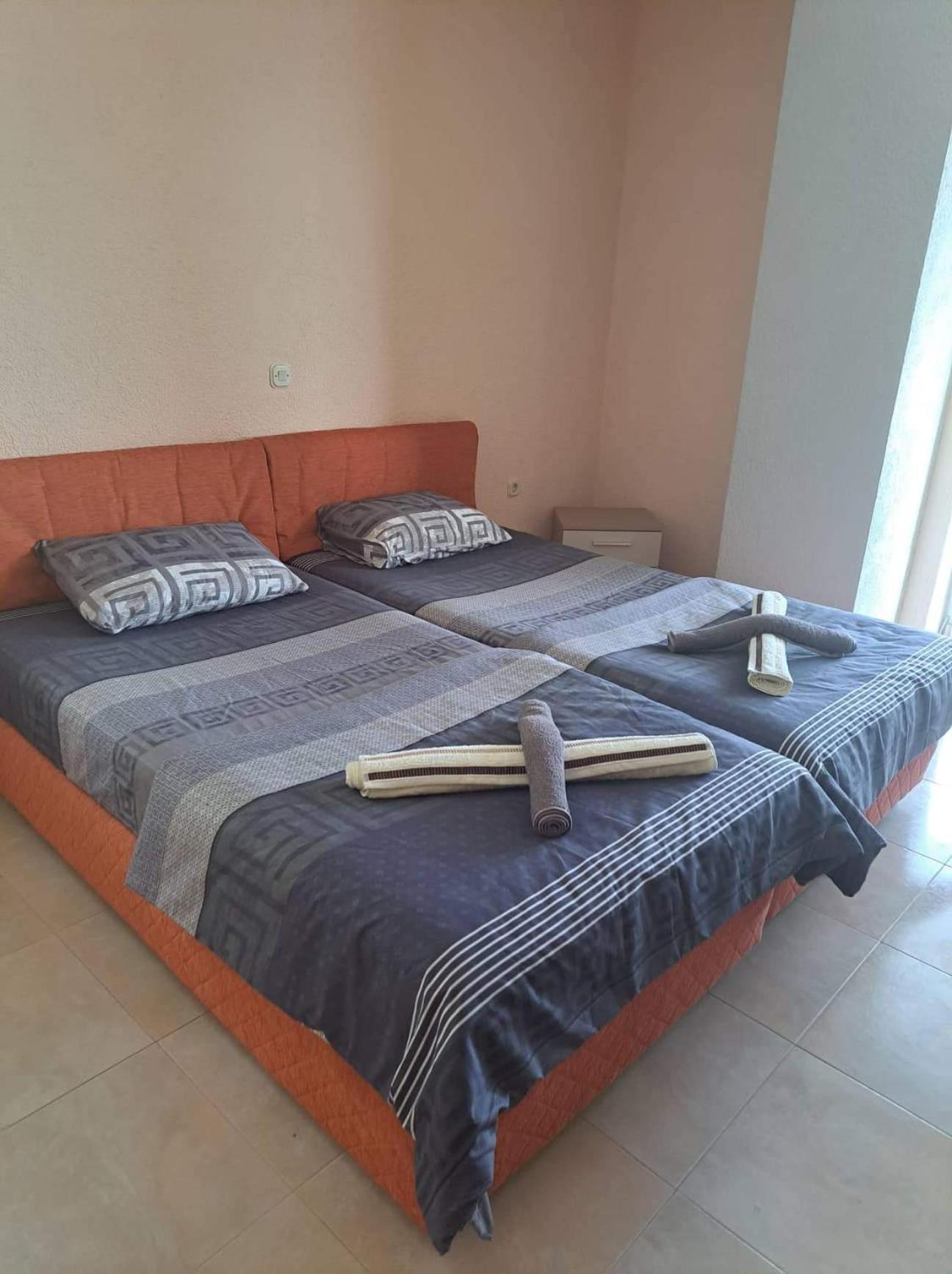 Double Room with Lake View photo 2