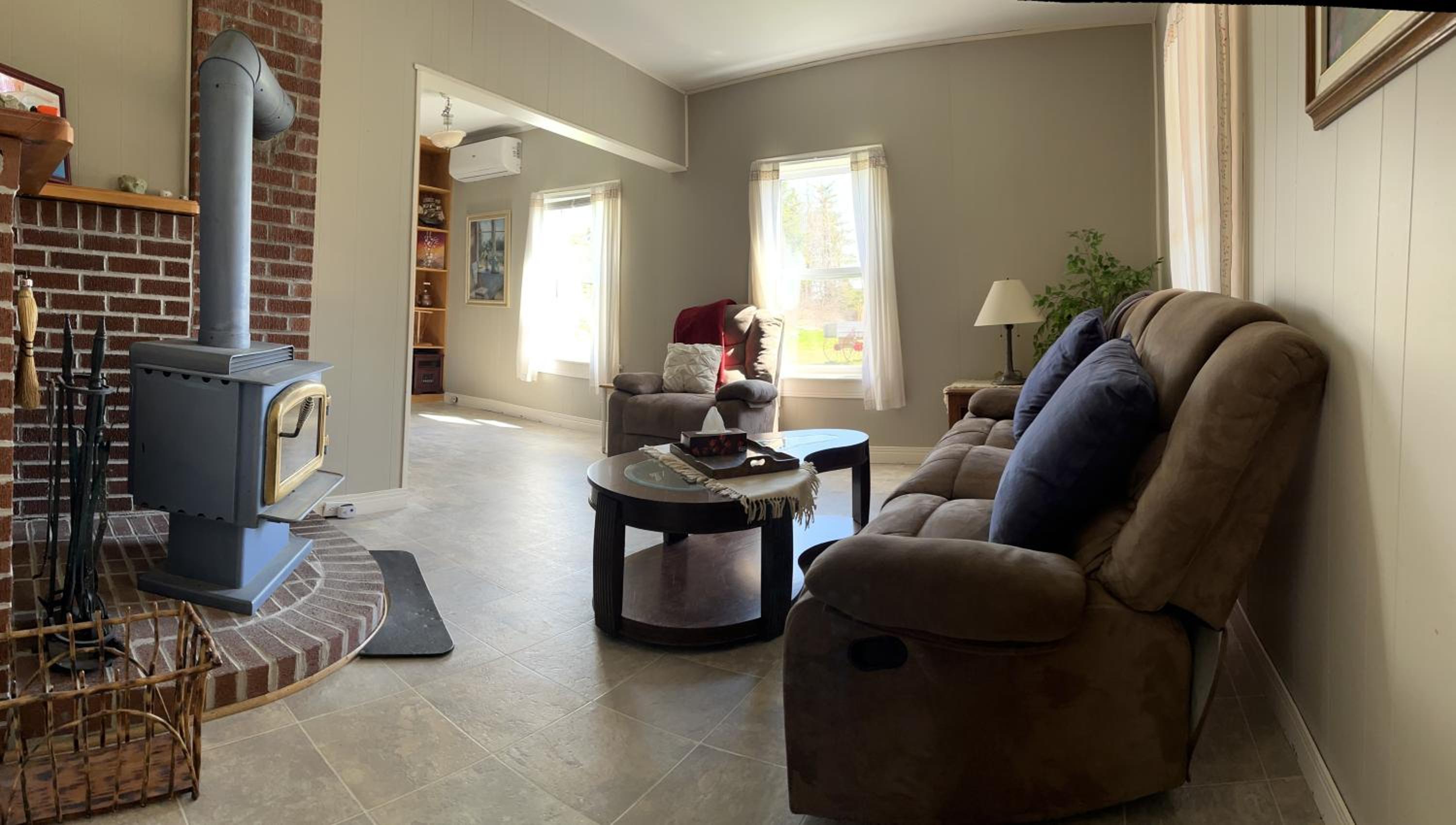 Three-Bedroom House photo 1