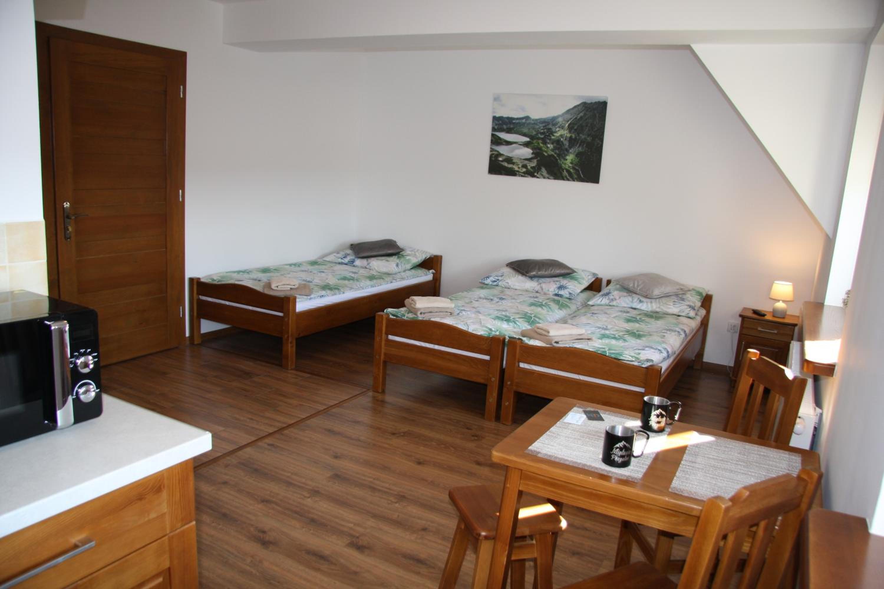 Triple Room with Bathroom - Photo 7