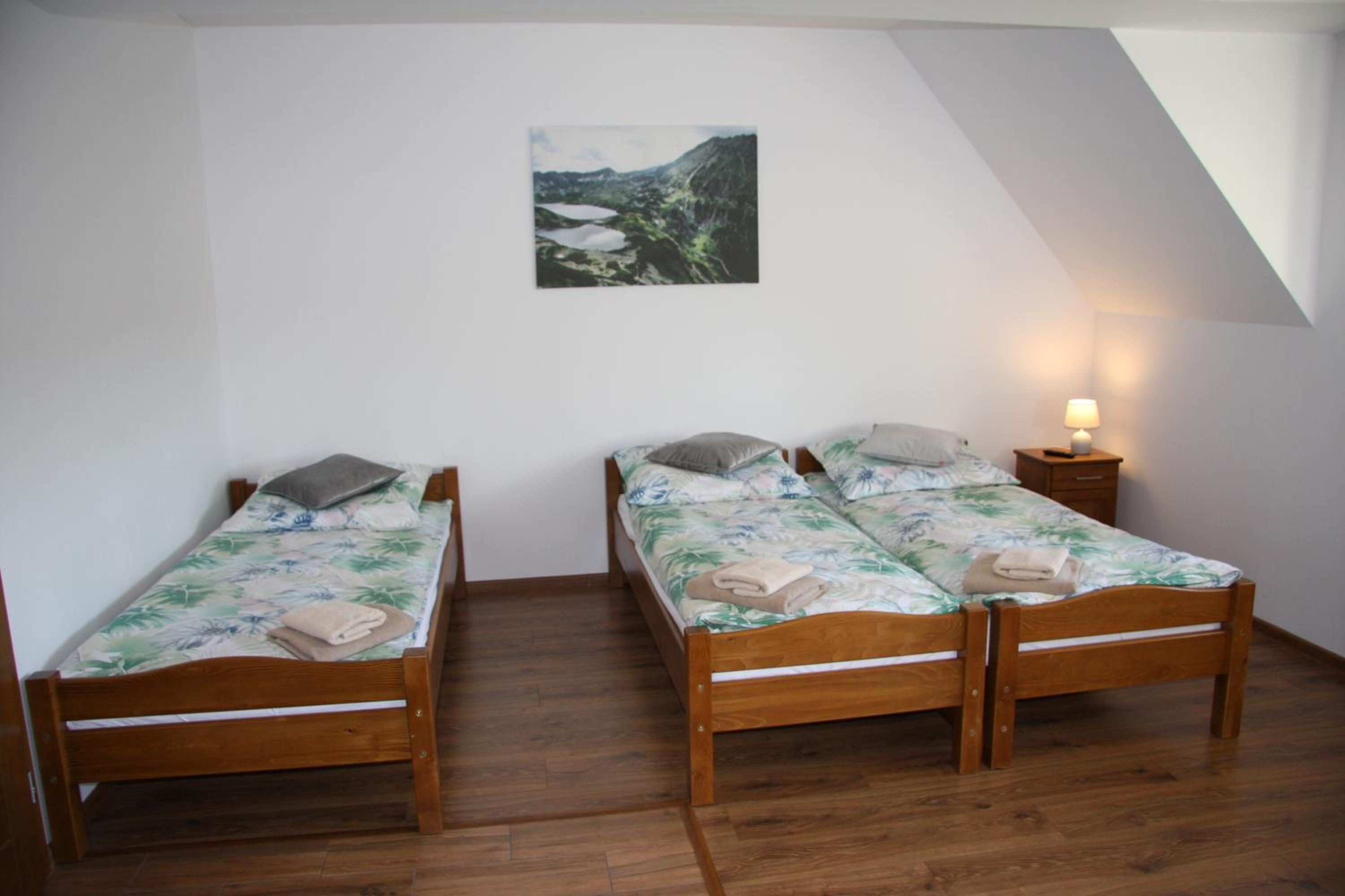 Triple Room with Bathroom - Photo 10