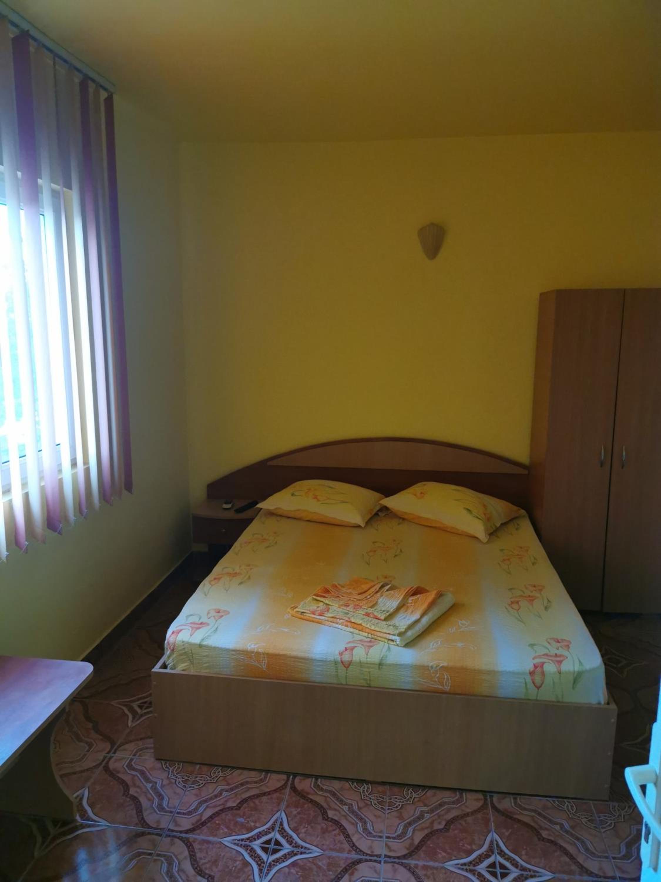 Double Room with Private Bathroom photo 1