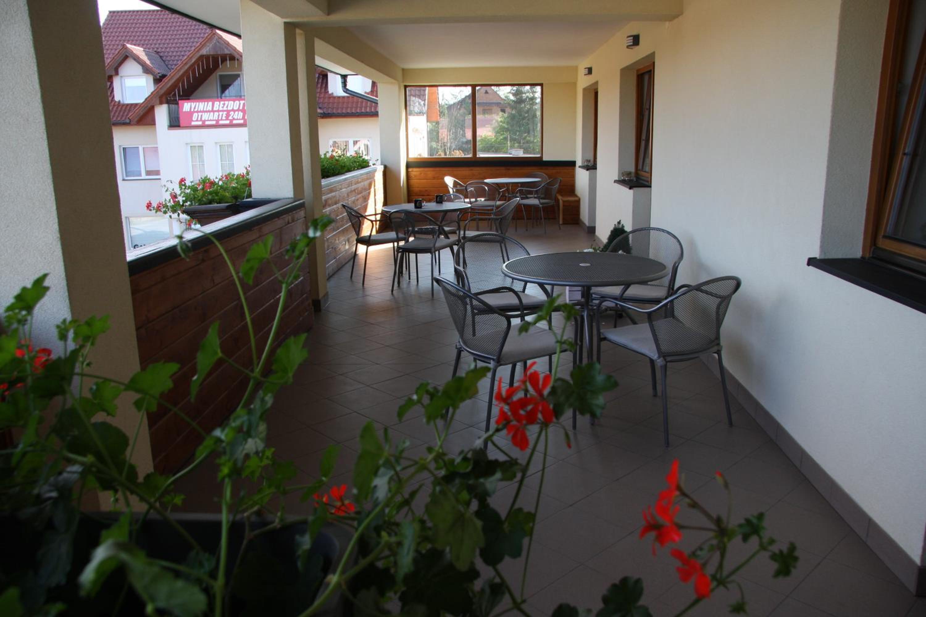 Triple Room with Private Bathroom - Photo 4