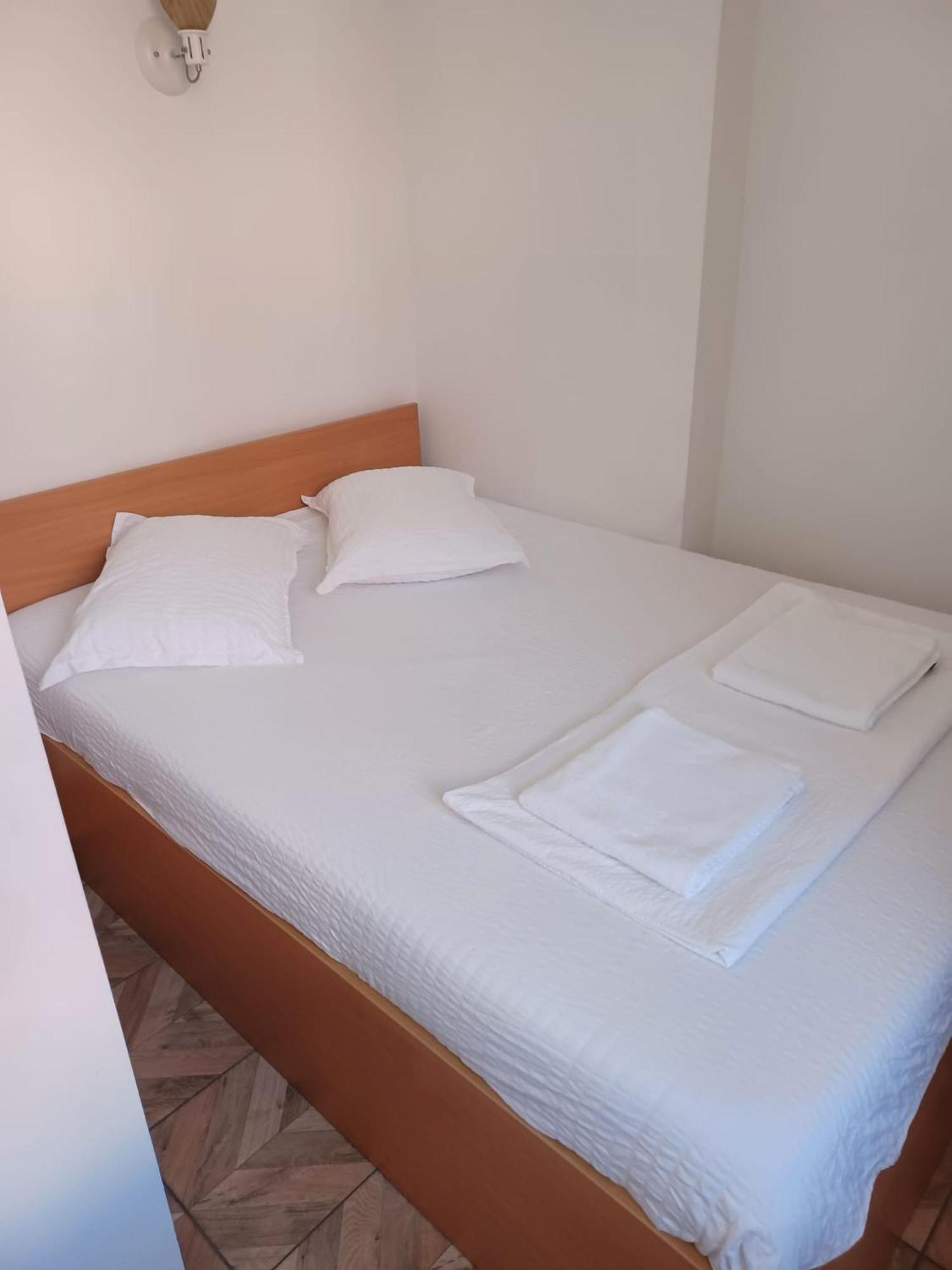 Small Single Room