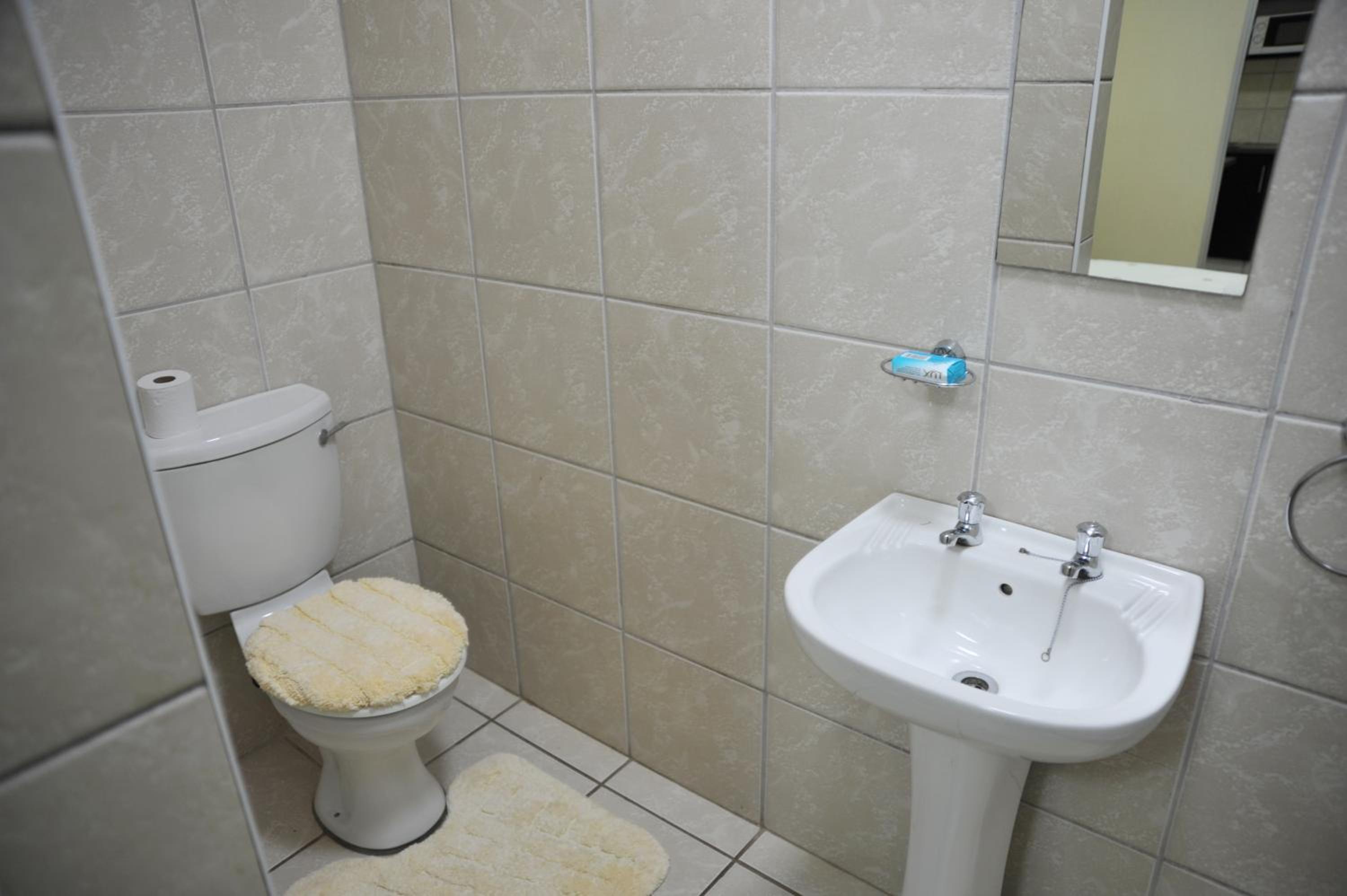 Apartment - Photo 4