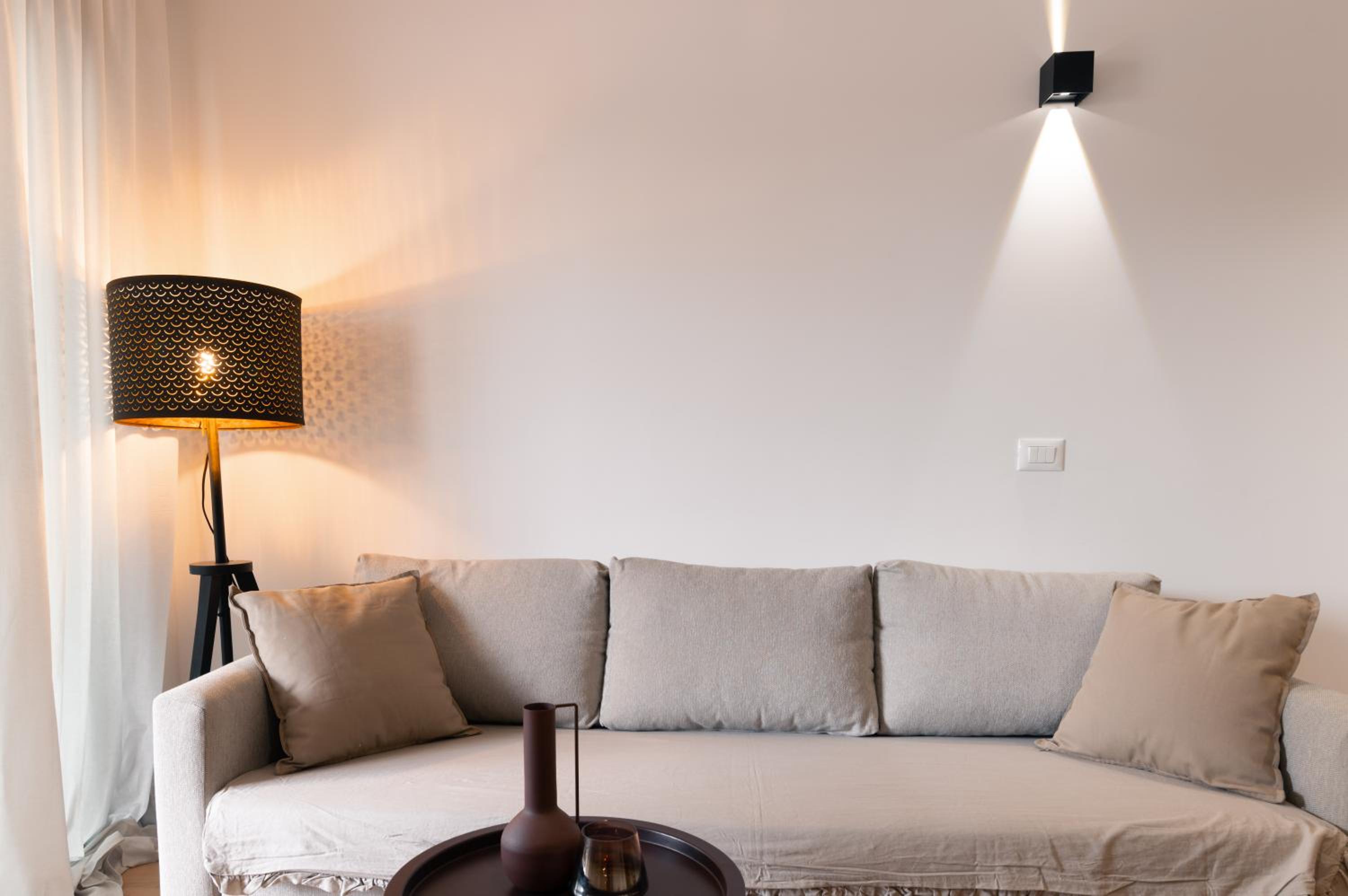 One-Bedroom Apartment - Photo 21