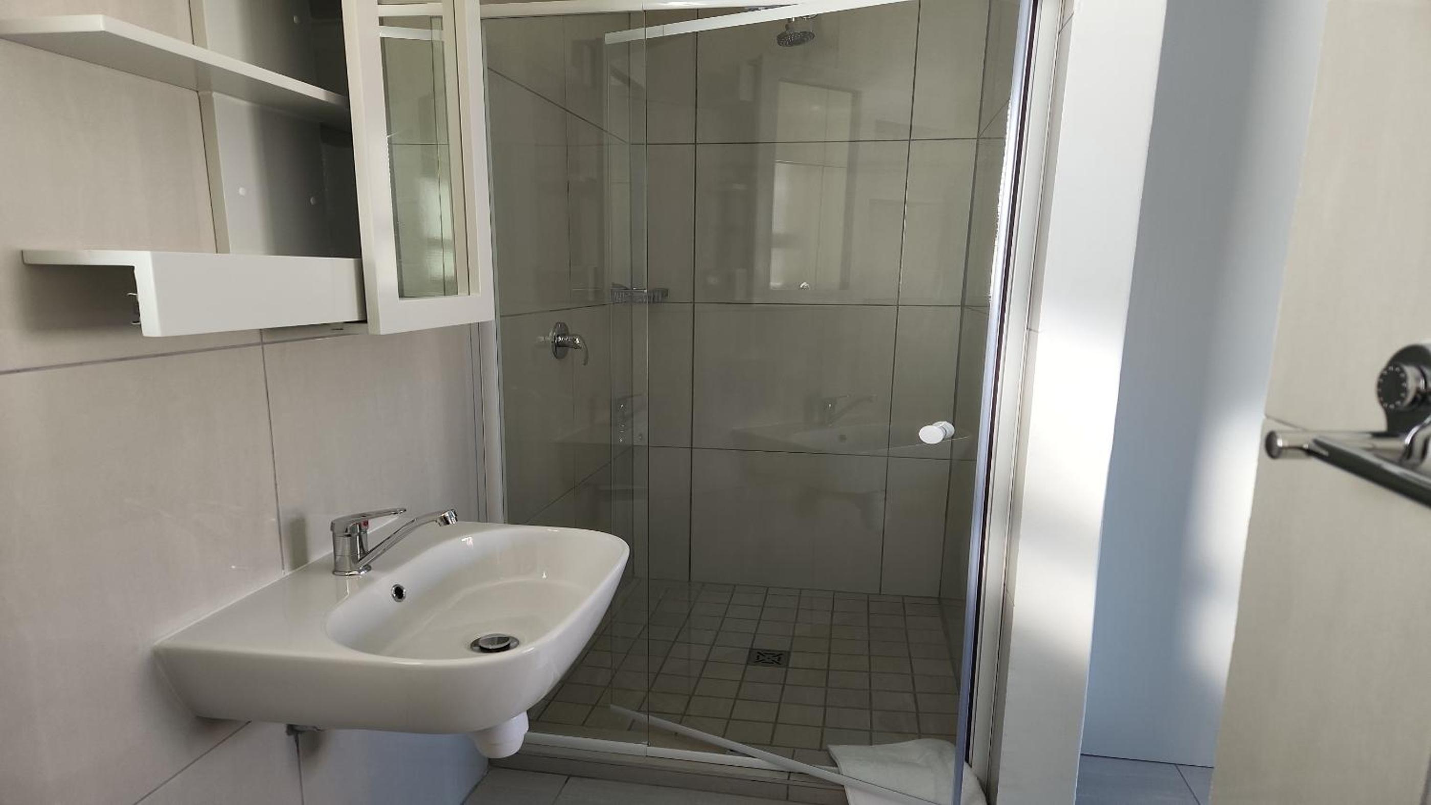  Double Room - Photo 33
