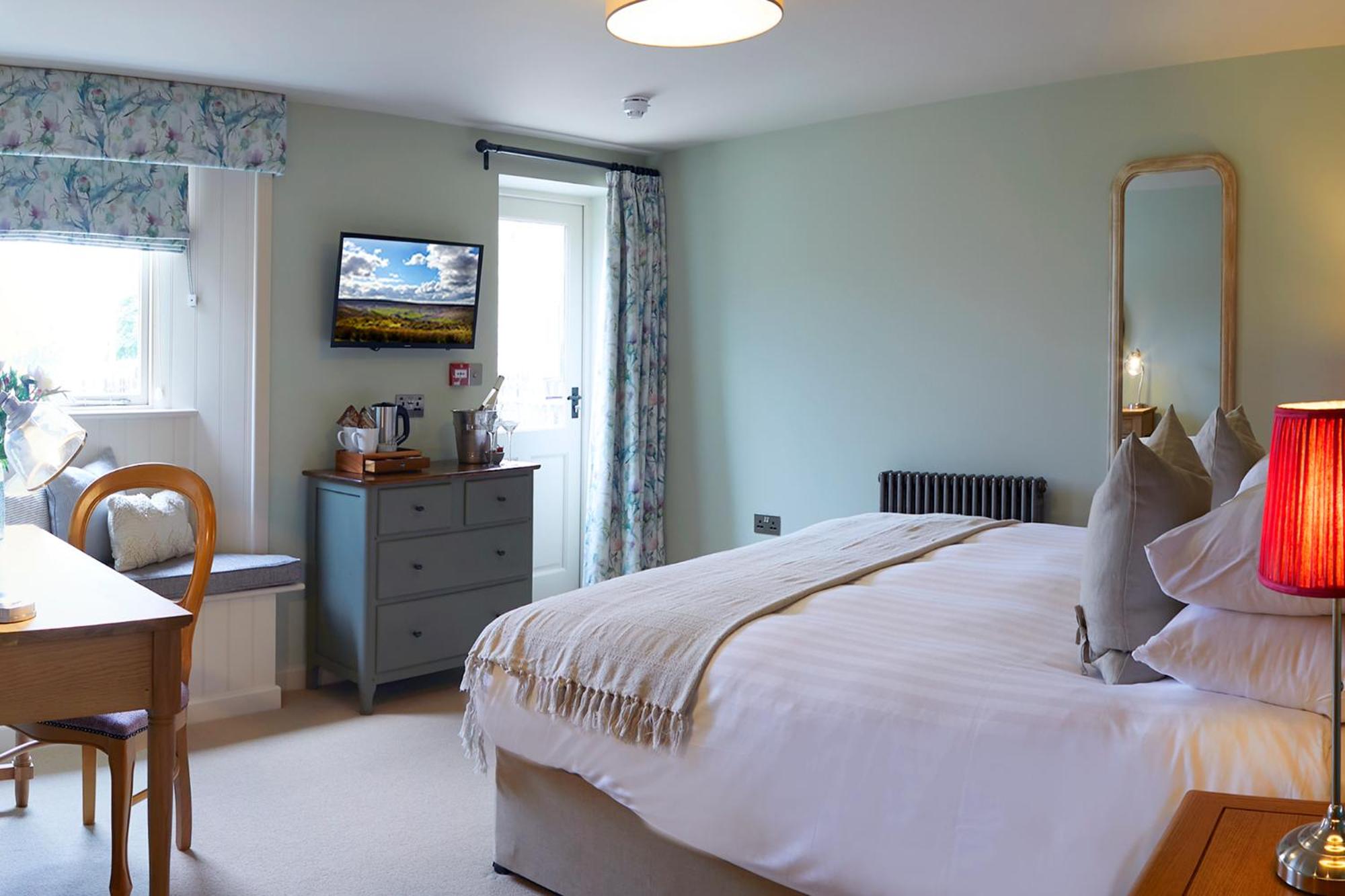 Superior King Room photo 3